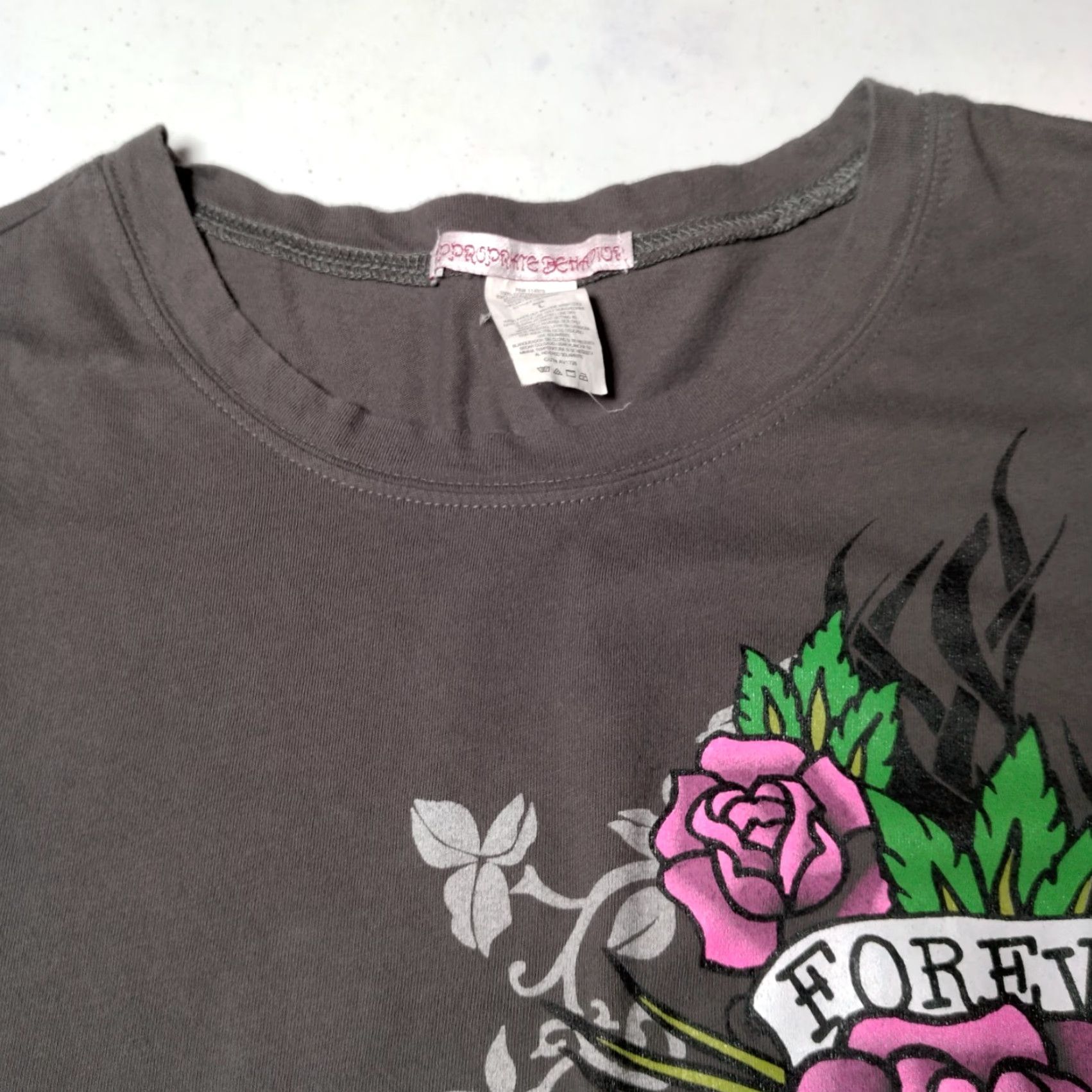 Vintage VINTAGE Appropriate Behavior Shirt T-Shirt Juniors L Gray Tribal Tattoo Roses 90s Y2K Forever Yours Womens Size L / US 10 / IT 46 - 6 Thumbnail