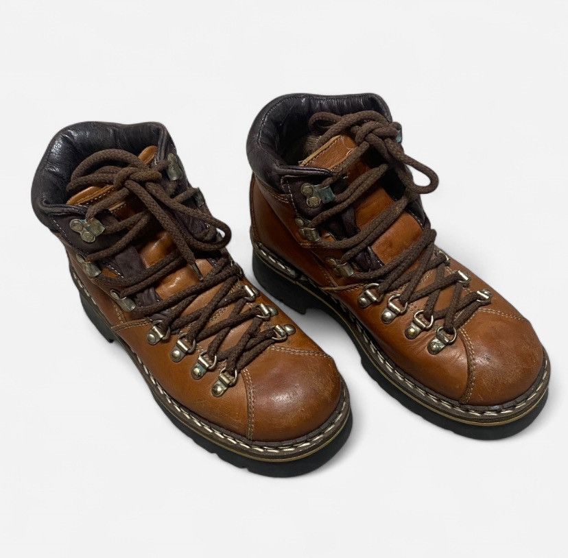 Aldo brown leather Aldo mountain hiking boots w/ metal hardware Size US 6 / EU 39 - 2 Thumbnail
