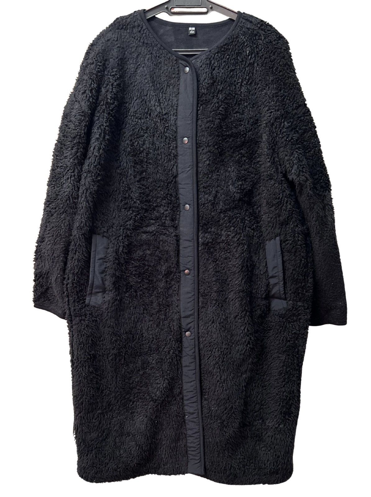 Uniqlo Uniqlo Fluffy Yarn Fleece Long Coat Size L / US 10 / IT 46 - 1 Thumbnail