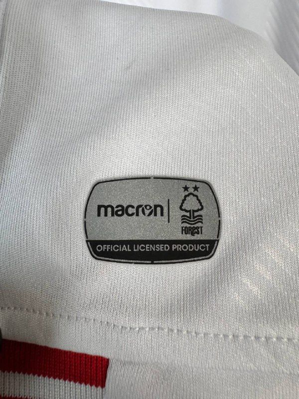 Macron NOTTINGHAM FOREST 2018 2019 AWAY FOOTBALL SHIRT MACRON Sz S Size US S / EU 44-46 / 1 - 3 Thumbnail