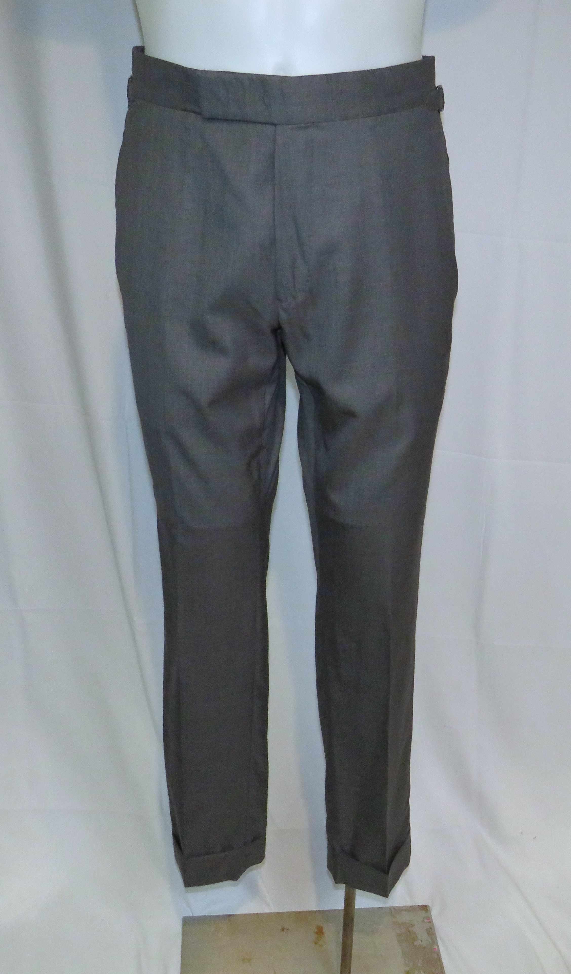 Tom Ford Shelton Current Silk Blend Solid Gray Two Button Suit 38R Size 38R - 13 Thumbnail