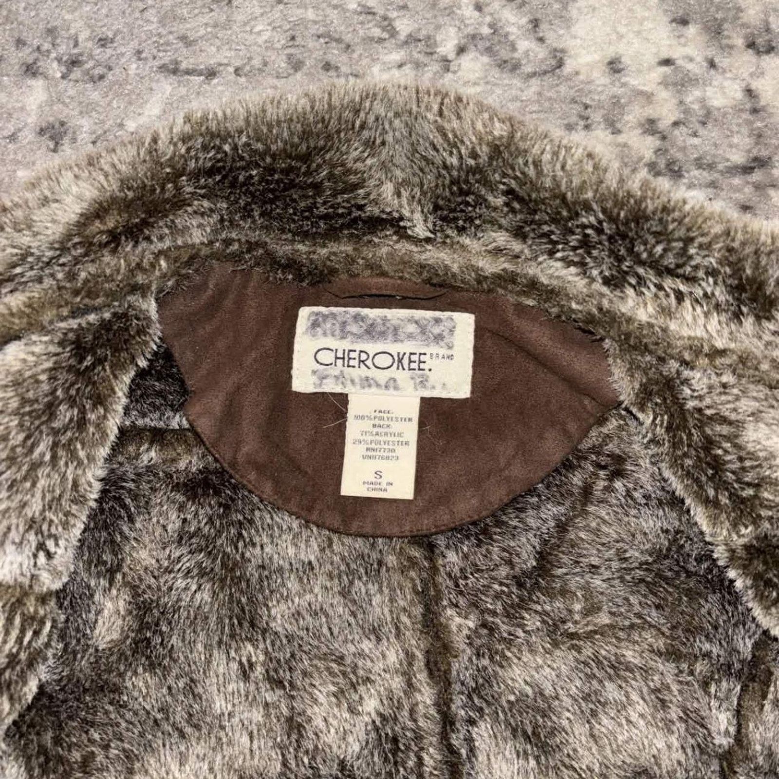 Cherokee Vintage Cherokee Faux Fur Suede Jacket Size XS / US 0-2 / IT 36-38 - 4 Thumbnail