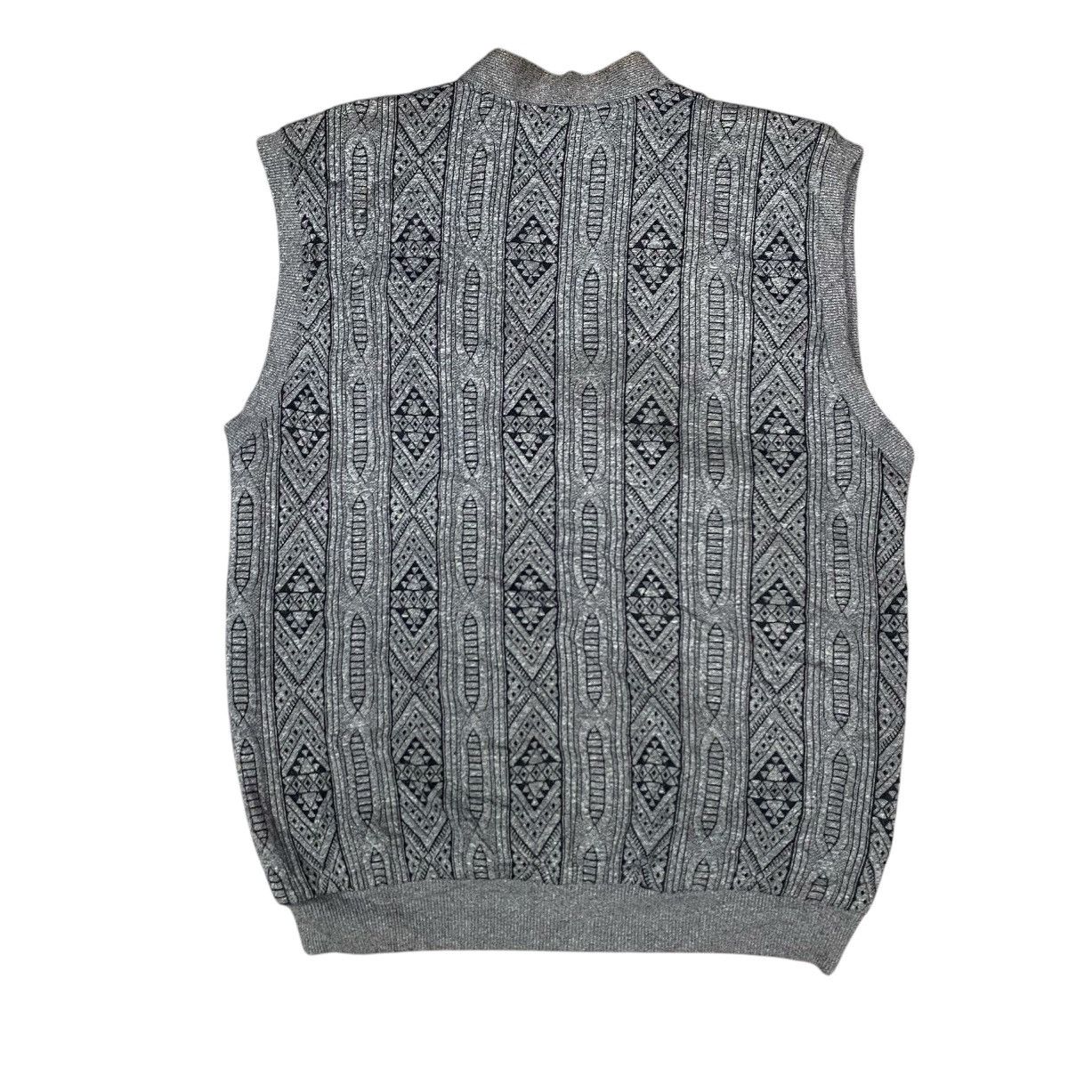 Pierre Balmain ‼️LAST DROP‼️Pierre Balmain Knit Vest Button Geometric Pattern Size US M / EU 48-50 / 2 - 2 Thumbnail