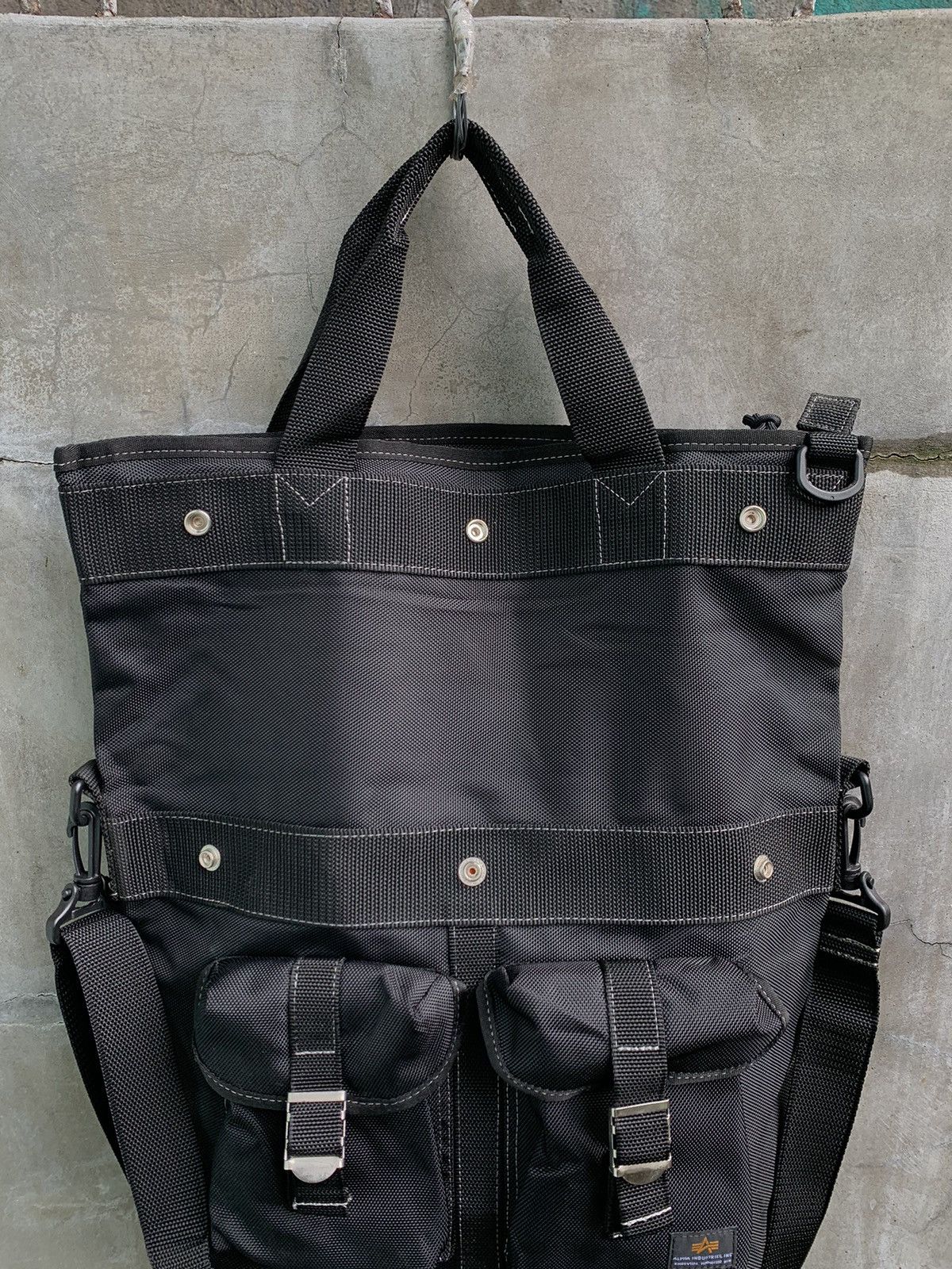 Alpha Industries 2 Way Rucksack Hand Bag/ Shoulder Bag Size ONE SIZE - 4 Thumbnail