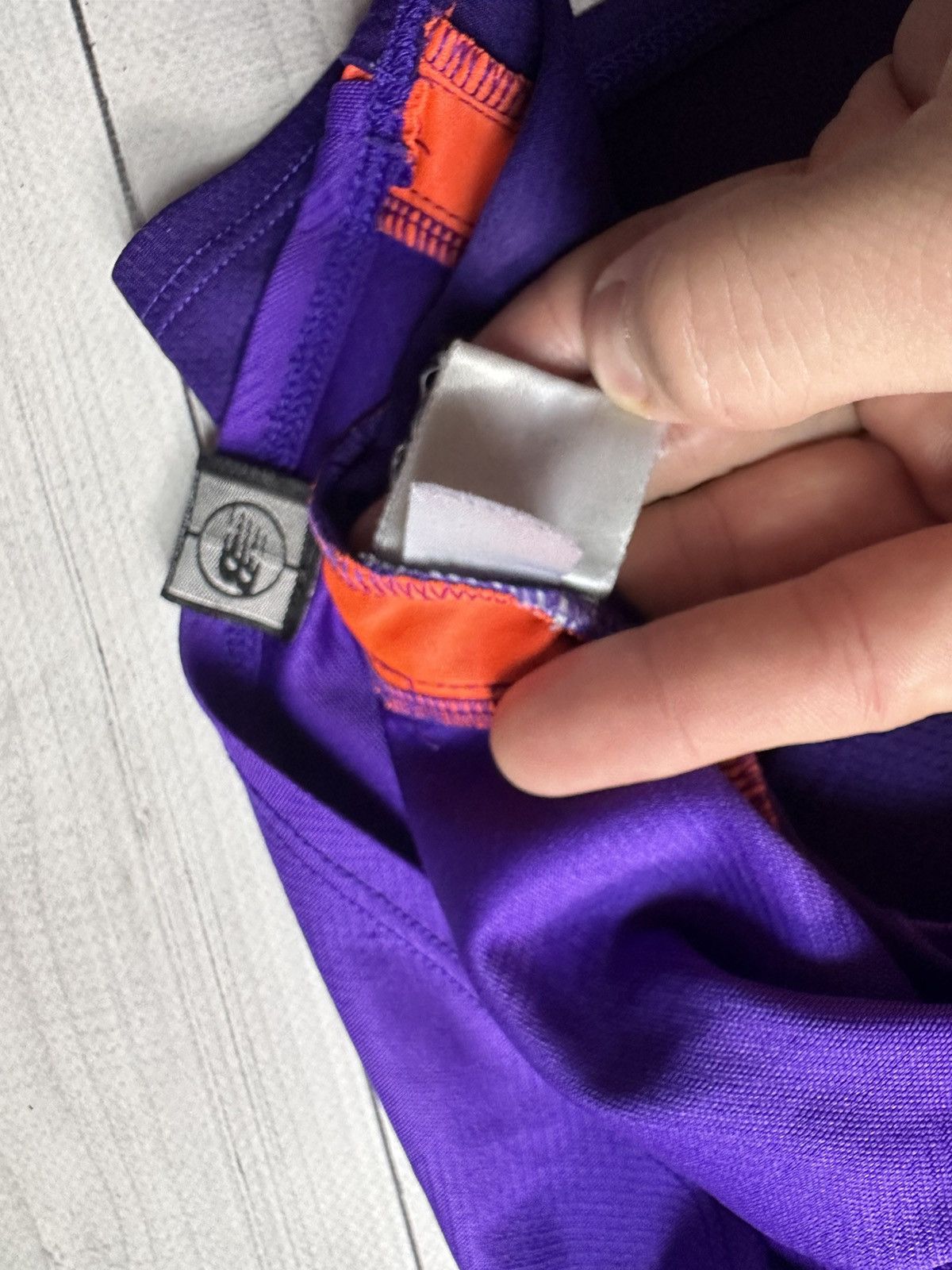 Vintage Vintage Liverpool away soccer jersey purple size s Size US S / EU 44-46 / 1 - 6 Thumbnail