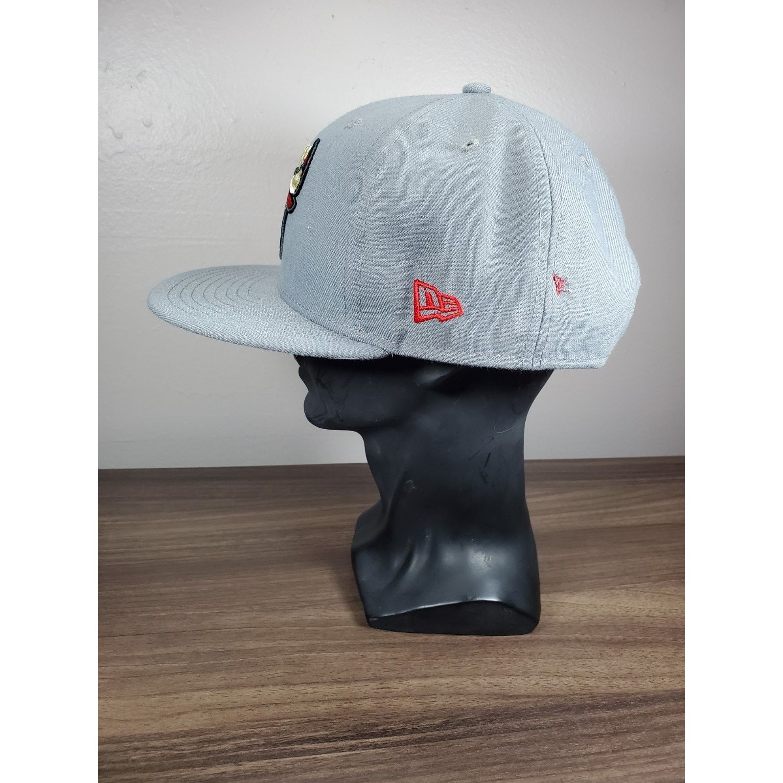 NBA × New Era Chicago Bulls Grey New Era 9Fifty Snapback Hat Cap Red Gold Size ONE SIZE - 4 Thumbnail