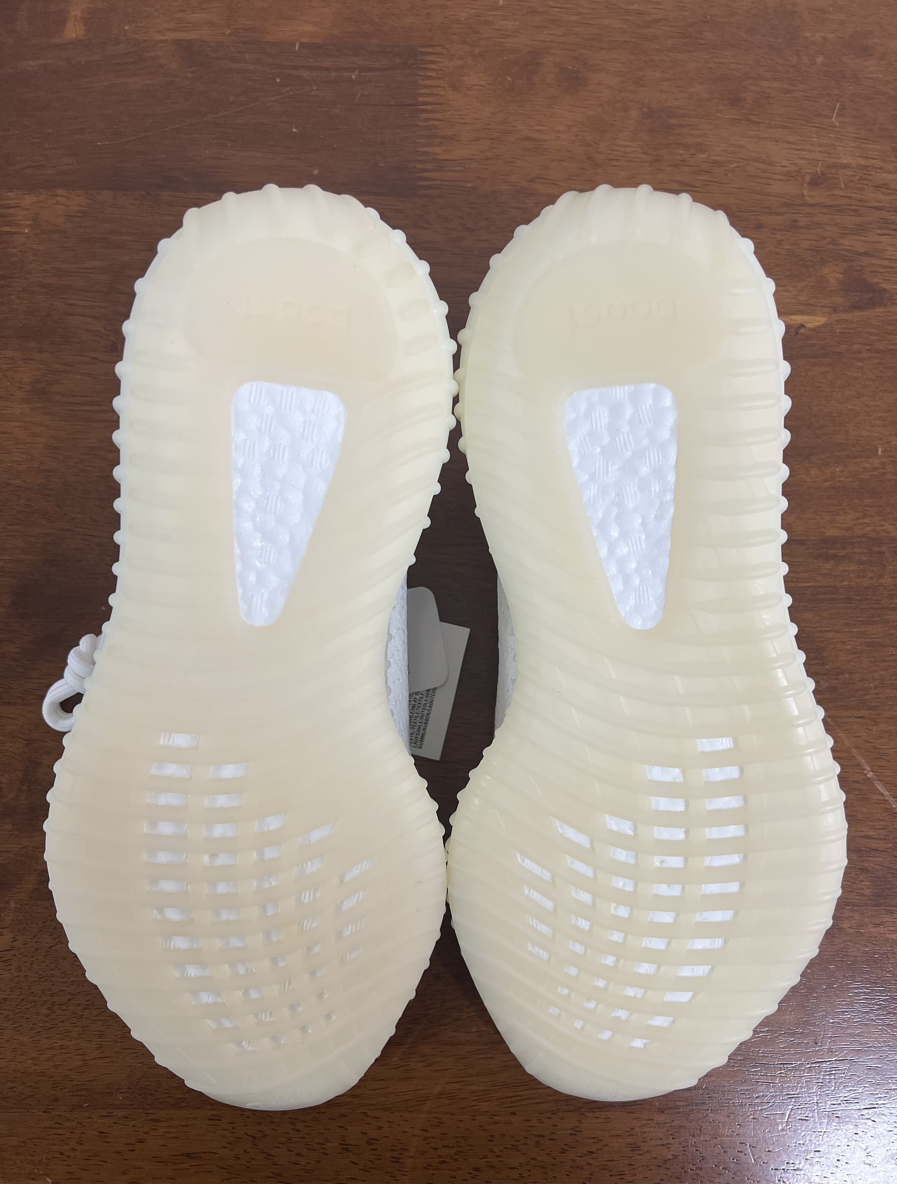 Adidas 💚 Adidas Yeezy Boost 350 V2 Cream US 9 NEW Size US 9 / EU 42 - 7 Thumbnail