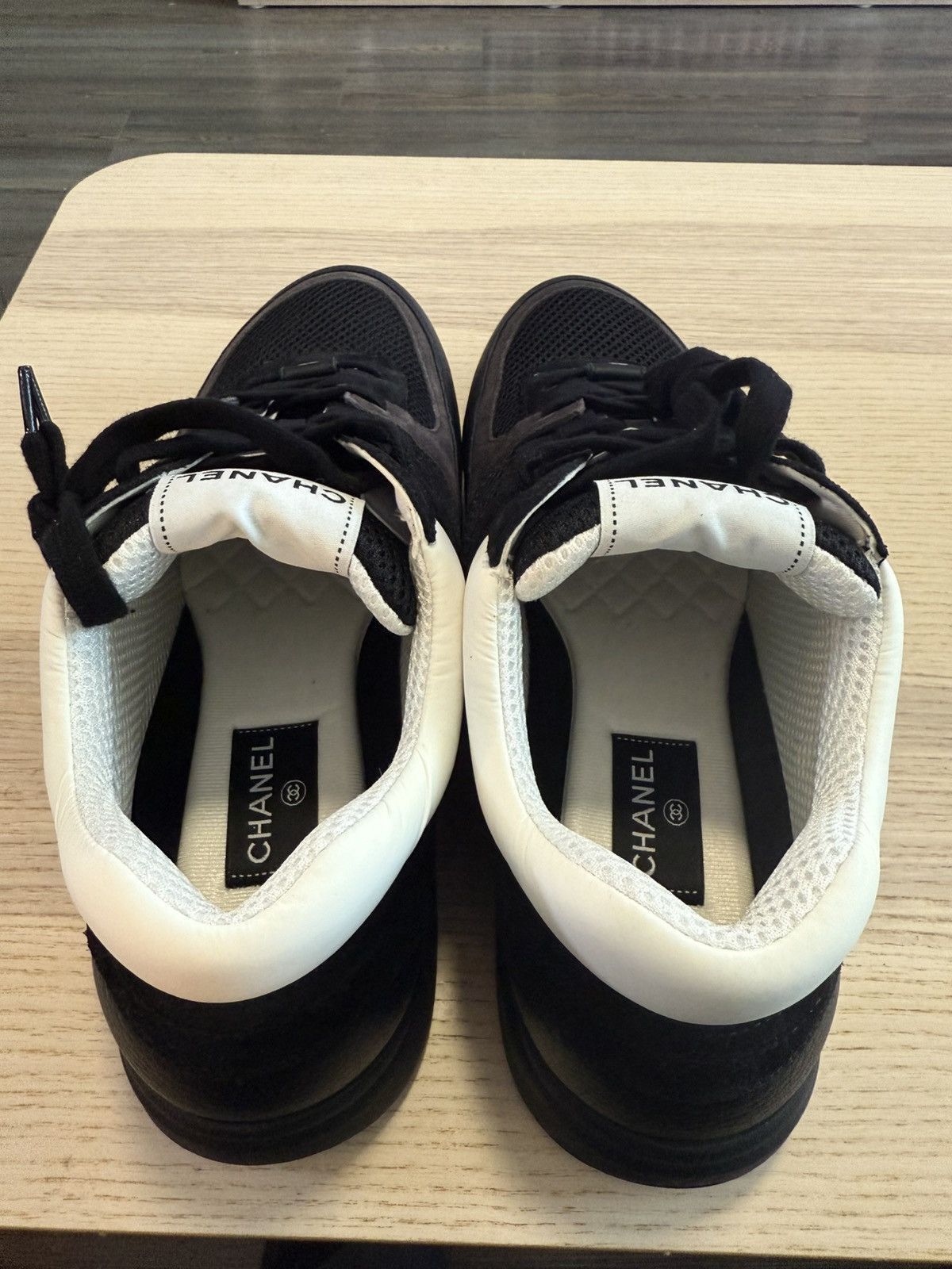 Chanel Chanel Black&White Sneaker Size US 11.5 / EU 44-45 - 7 Thumbnail