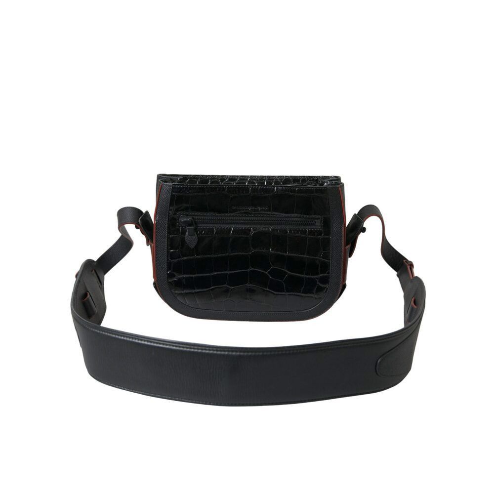 Balenciaga Balenciaga Elegant Exotic Leather Camera Bag Size ONE SIZE - 2 Thumbnail