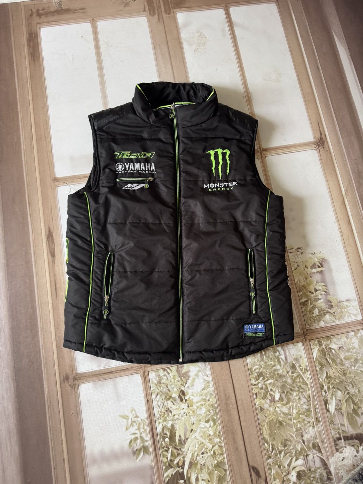Yamaha Monster Energy x Yamaha Racing Vest – Tech3 Moto Style Size US XL / EU 56 / 4 - 2 Thumbnail