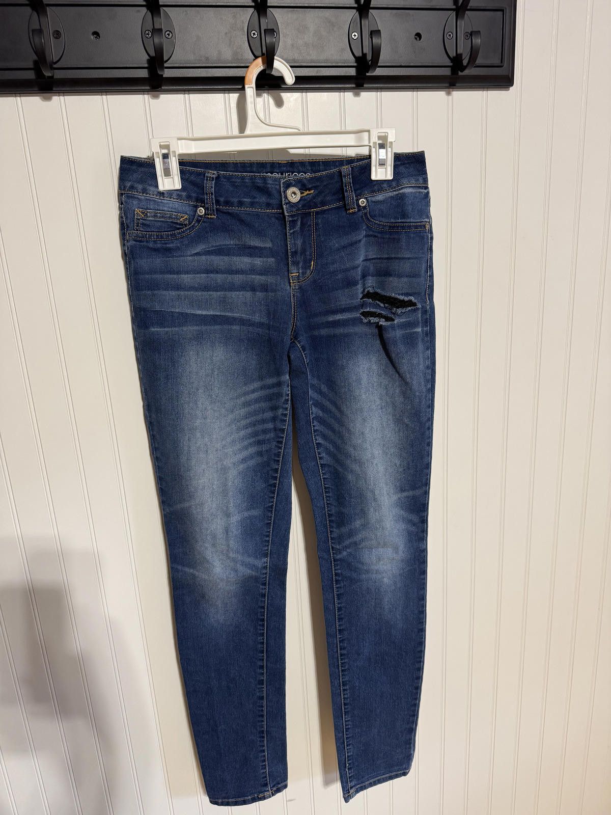 Other Maurices Women's Small Regular Dark Wash Distressed Jeans Size 28" / US 6 / IT 42 - 1 Thumbnail