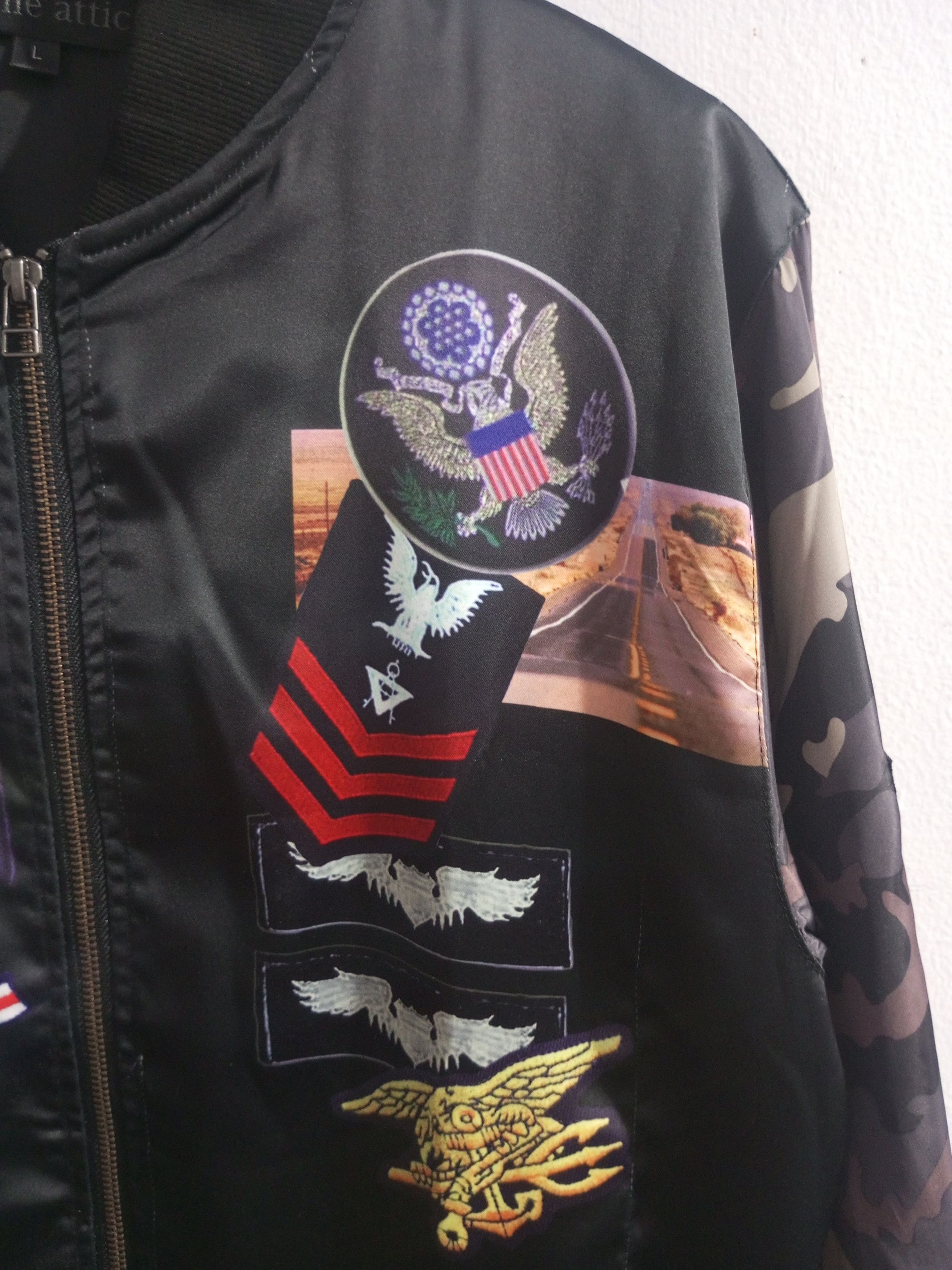 20471120 In the attic military camo bombers jacket Size US L / EU 52-54 / 3 - 5 Thumbnail