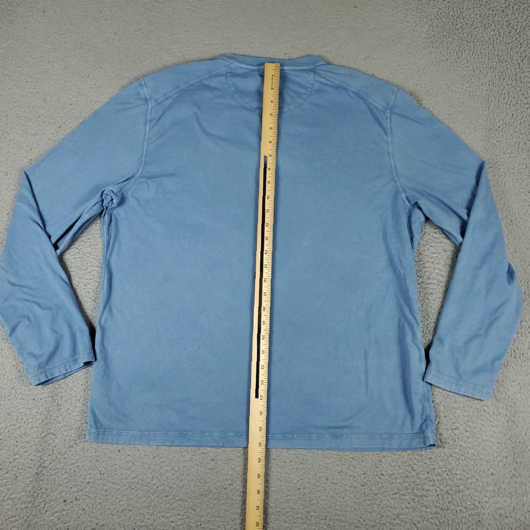 UNTUCKit UNTUCKit Blue Henley Long Sleeve T-Shirt Men's Size XL Casual Modern Sports Size US XL / EU 56 / 4 - 5 Thumbnail