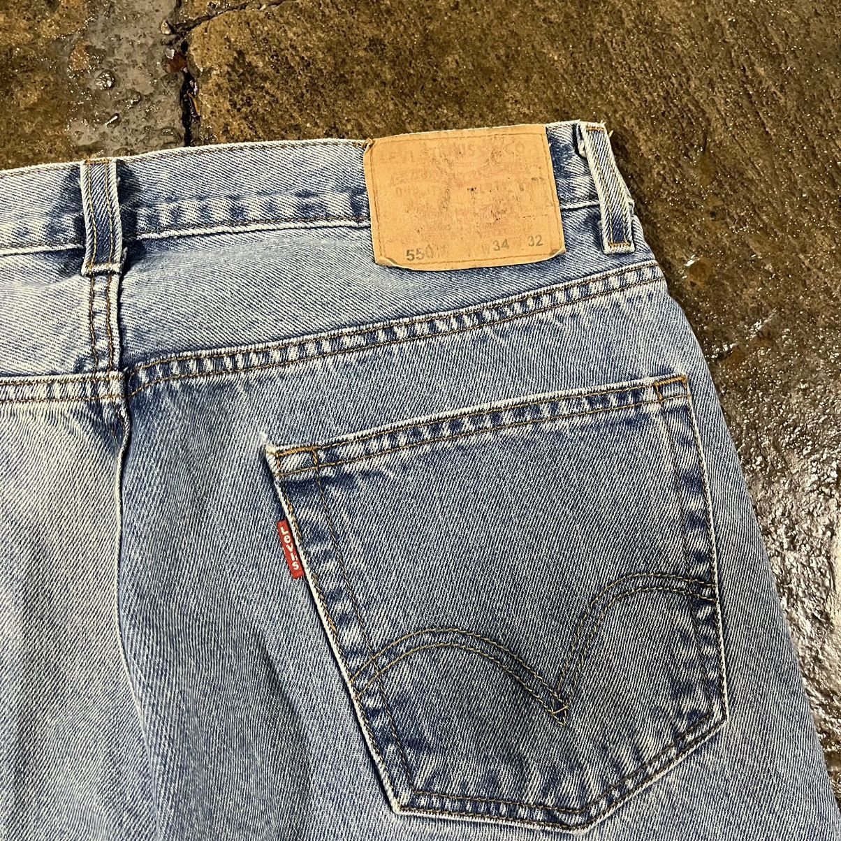 Levi's × Vintage Crazy Vintage Levi's 550 Jeans Faded Y2K Light Wash Skater Size US 34 / EU 50 - 4 Thumbnail