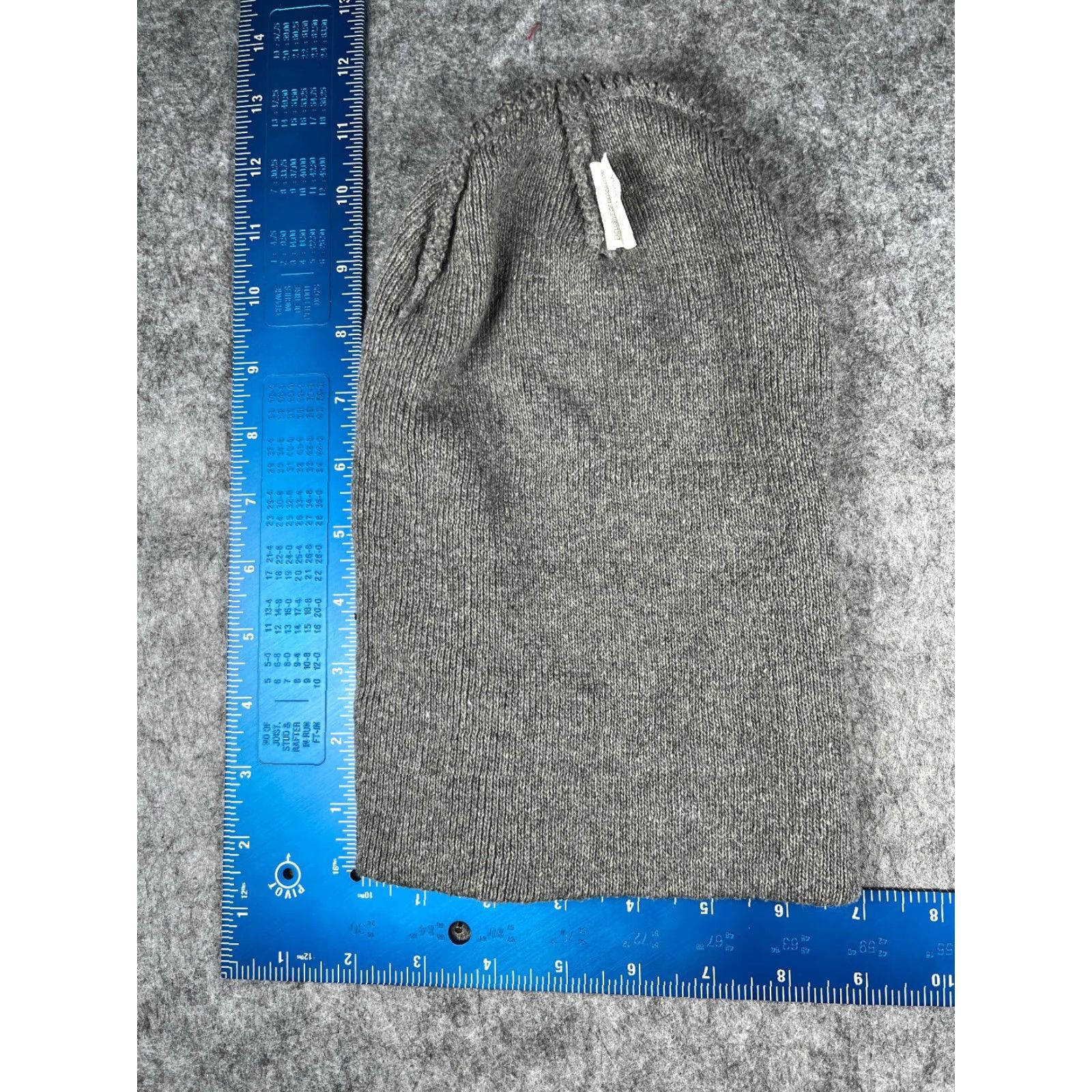 Vintage Lhs International Beanie Toque Adult One Size Gray Knit Acrylic Blend Ski Cuff Hat Unisex Adults Beanie - Note: This answer must be only the title. Size ONE SIZE - 5 Thumbnail