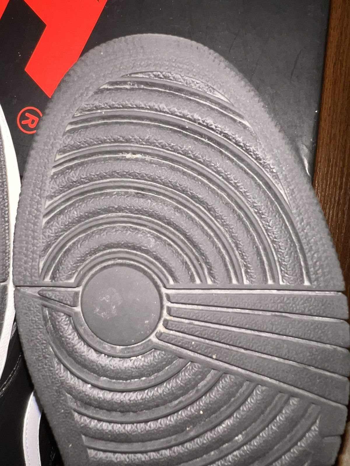 Nike Air Jordan 1 retro High OG “ yin yang” Size US 10.5 / EU 43-44 - 18 Thumbnail