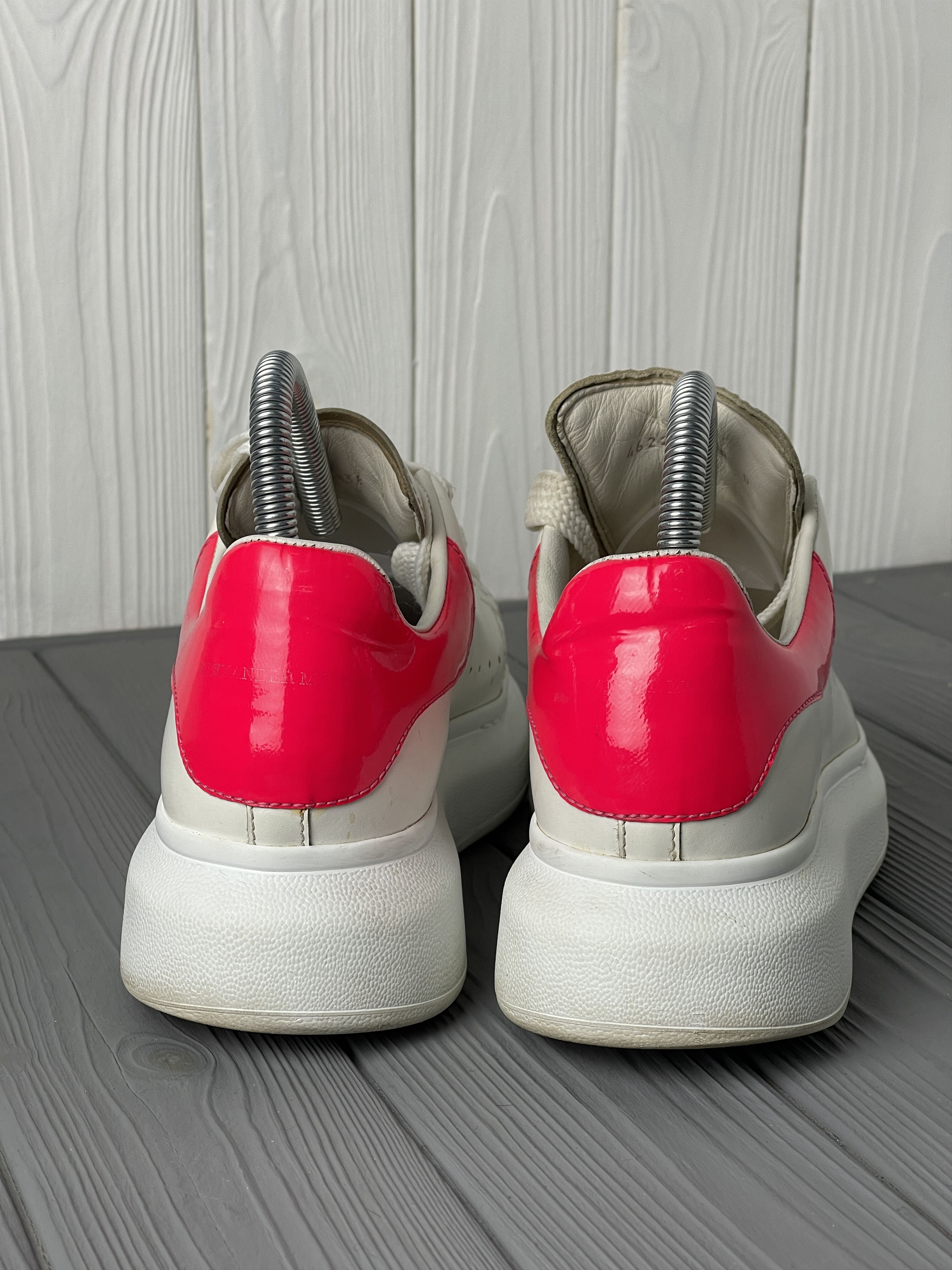 Alexander McQueen Alexander McQueen Leather Sneakers Size US 8 / IT 38 - 8 Thumbnail