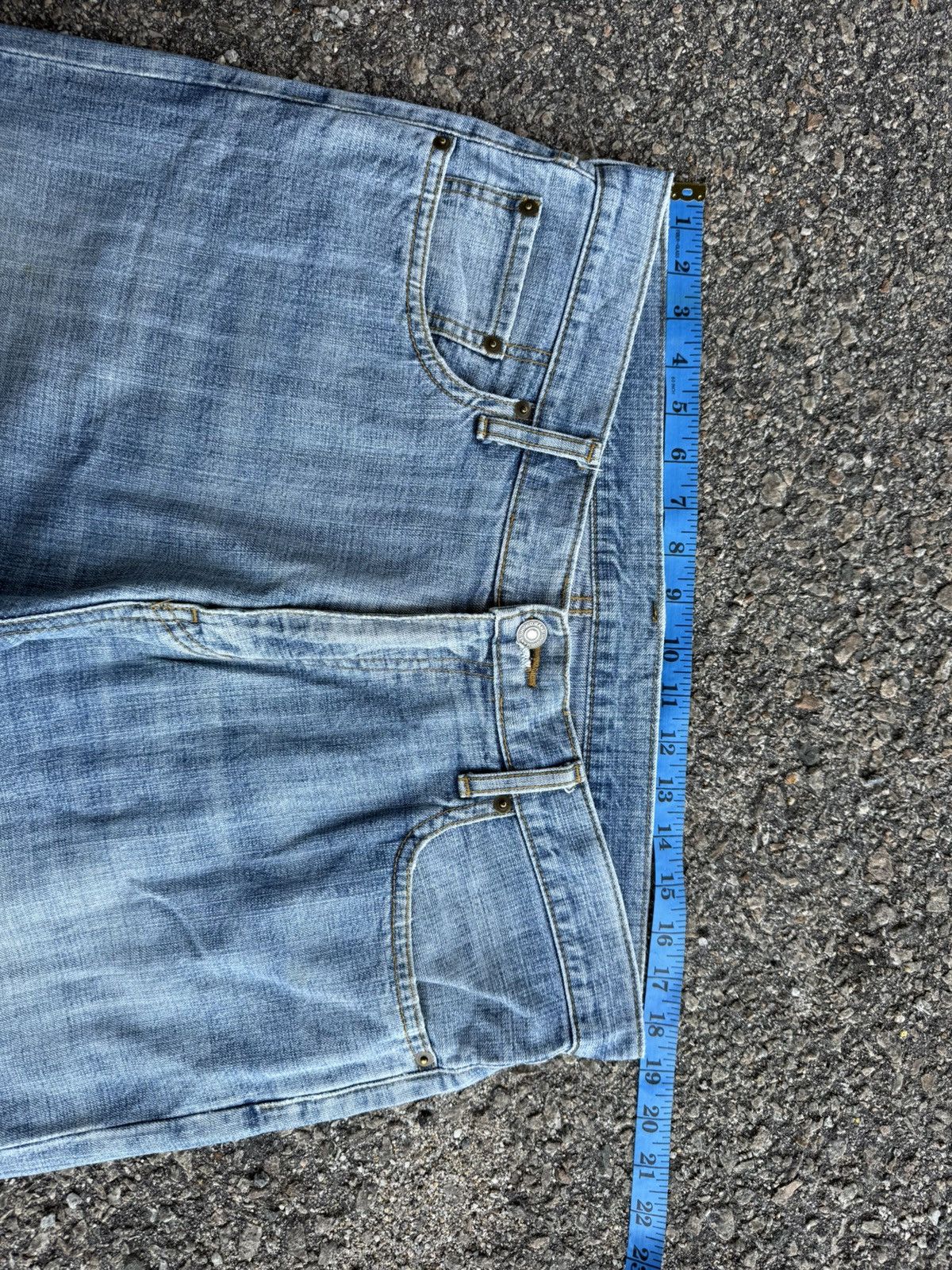 Japanese Brand VINTAGE JAPANESE STRAIGHT FADED JEAN DENIM PANTS Size US 37 - 7 Thumbnail