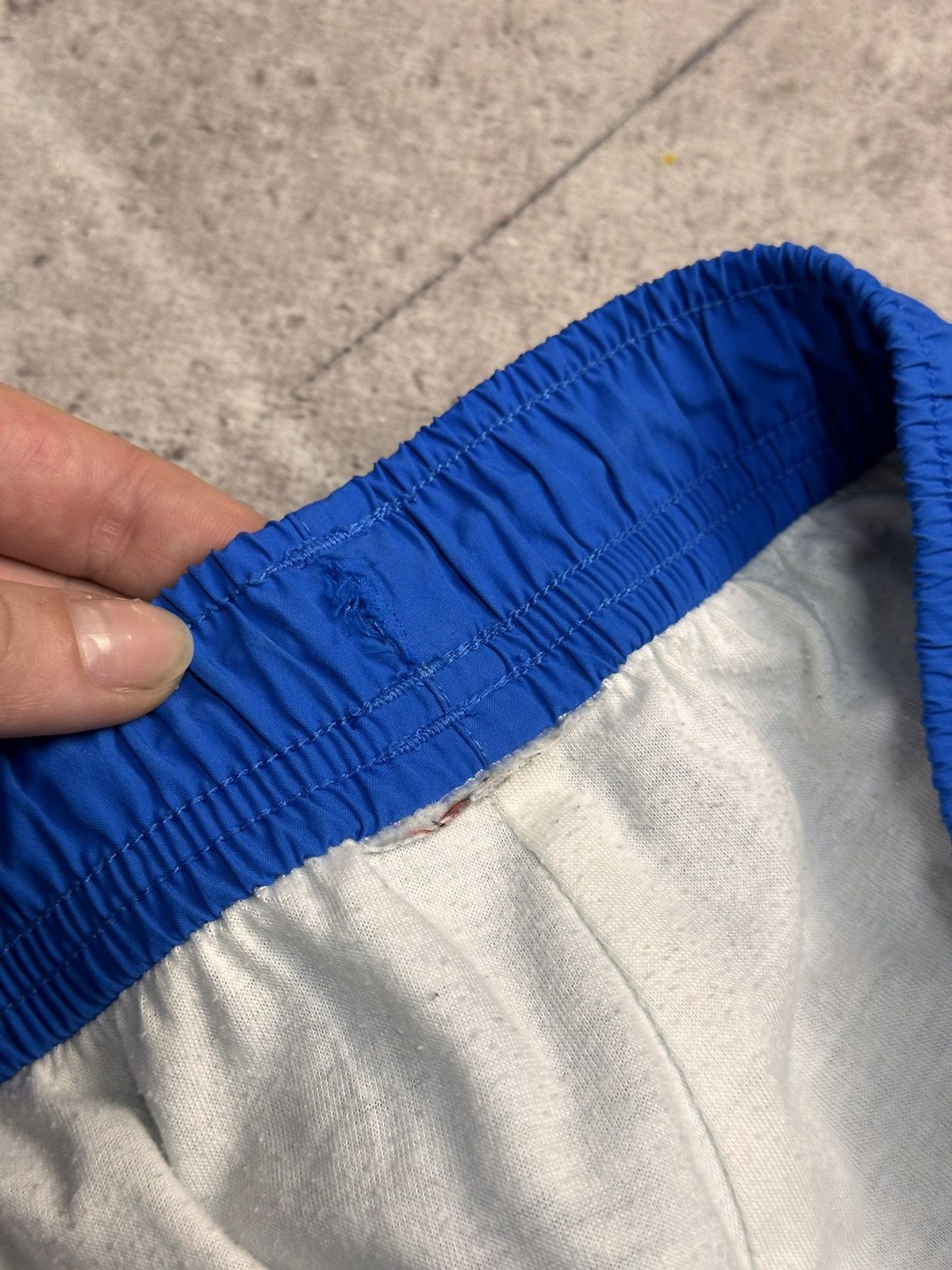 Lacoste Vintage Lacoste Nylon Pants Y2K streetwear Ralph Lauren Hype Size US 32 / EU 48 - 6 Thumbnail