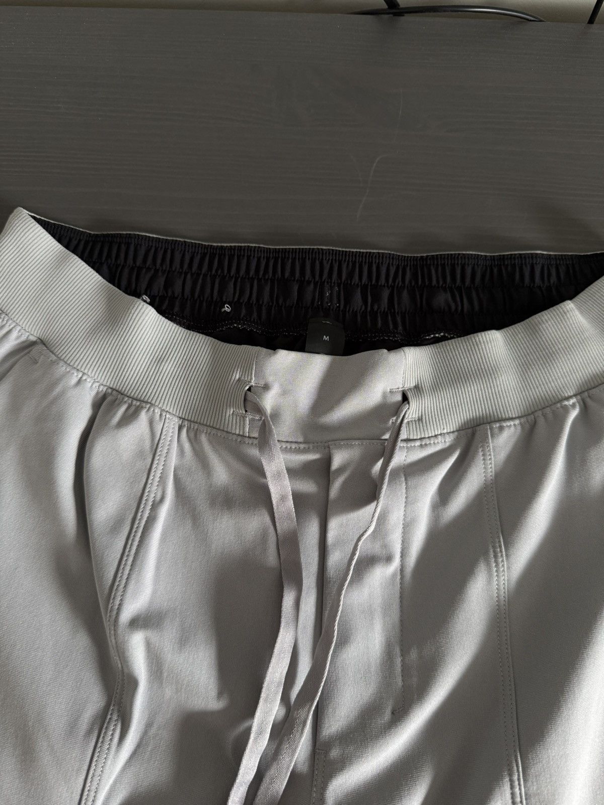 Lululemon ABC Warpstreme Jogger *Shorter Size US 31 - 1 Thumbnail