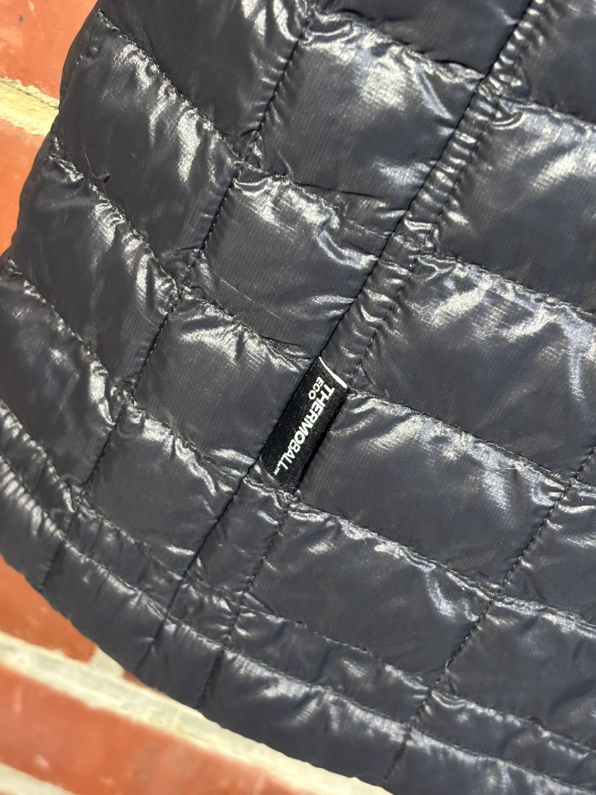 The North Face The North Face Black Thermoball Eco Hooded Parka Jacket Sz S Size S / US 4 / IT 40 - 7 Thumbnail