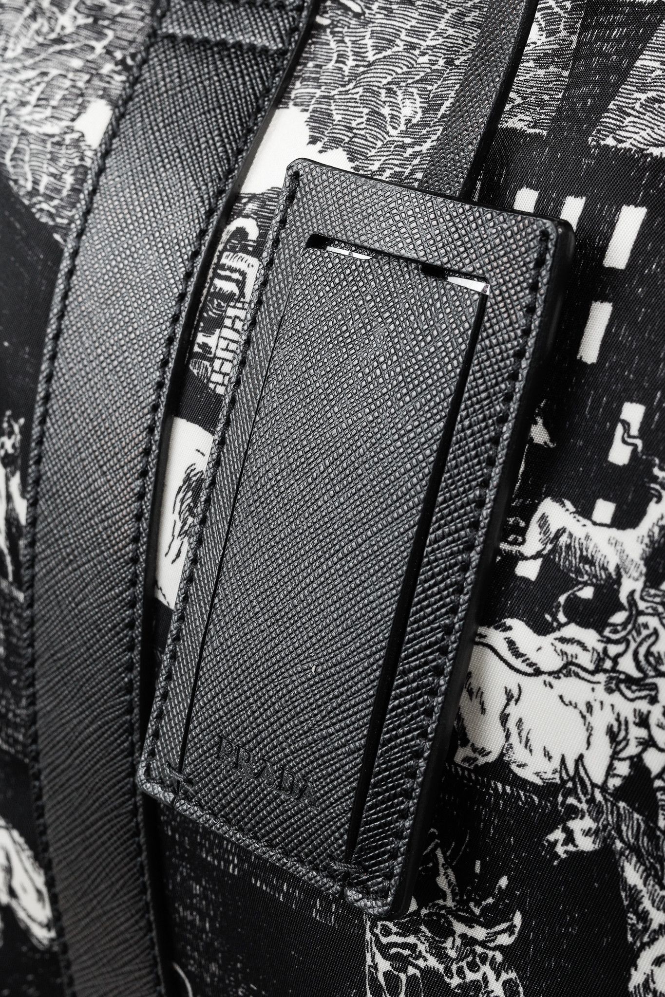 Prada Prada AW/16 Animal Kingdom Nero & Avorio Tessuto Suitcase Size ONE SIZE - 12 Thumbnail