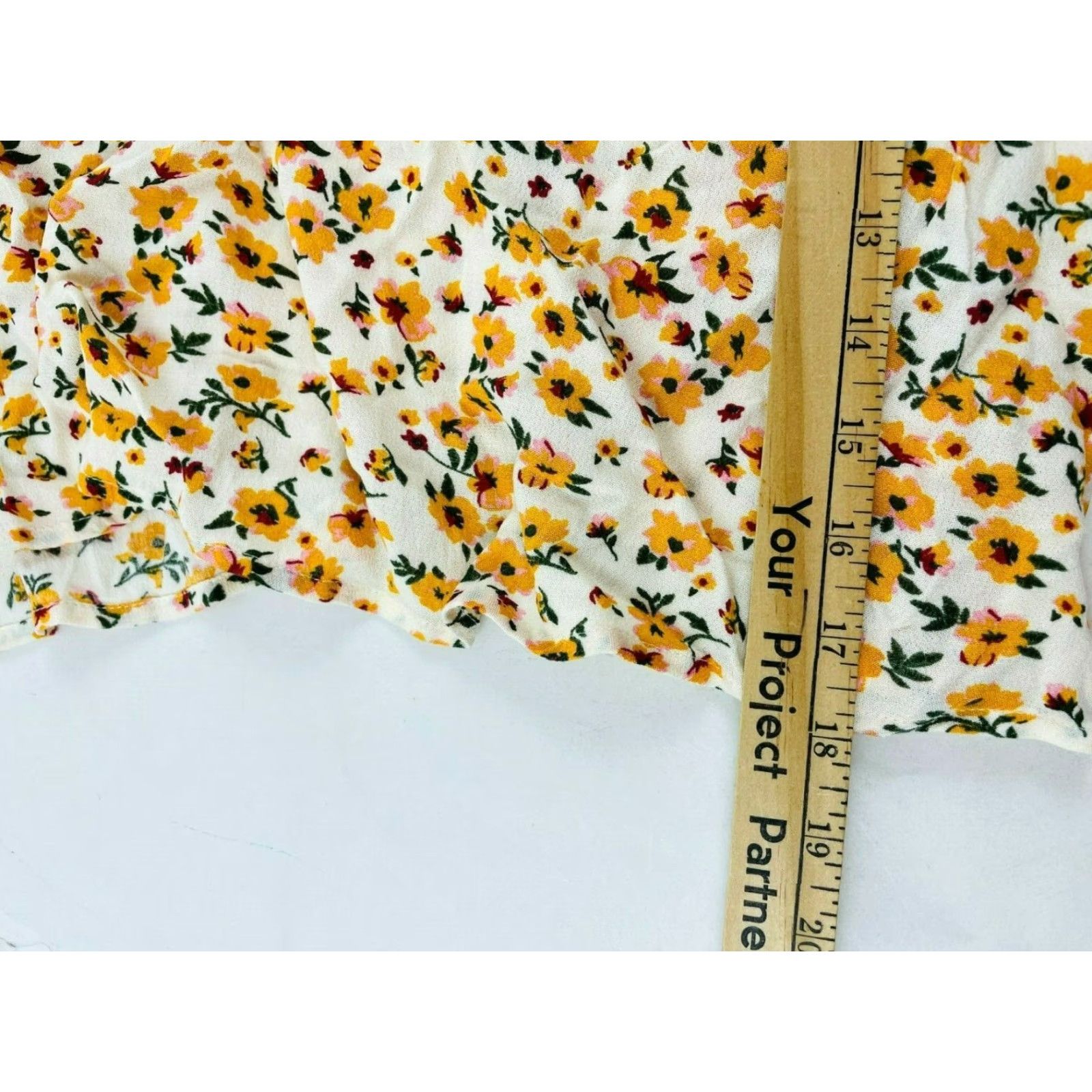 Vintage BP Crop Top Women's Size S Yellow Floral Sleeveless Tank Spaghetti Strap NWT Size S / US 4 / IT 40 - 4 Thumbnail