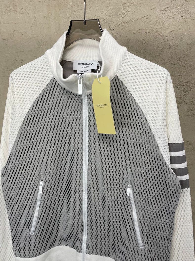 Thom Browne Thom Browne size1 Gray and white striped grid sports zipper Size US S / EU 44-46 / 1 - 2 Thumbnail