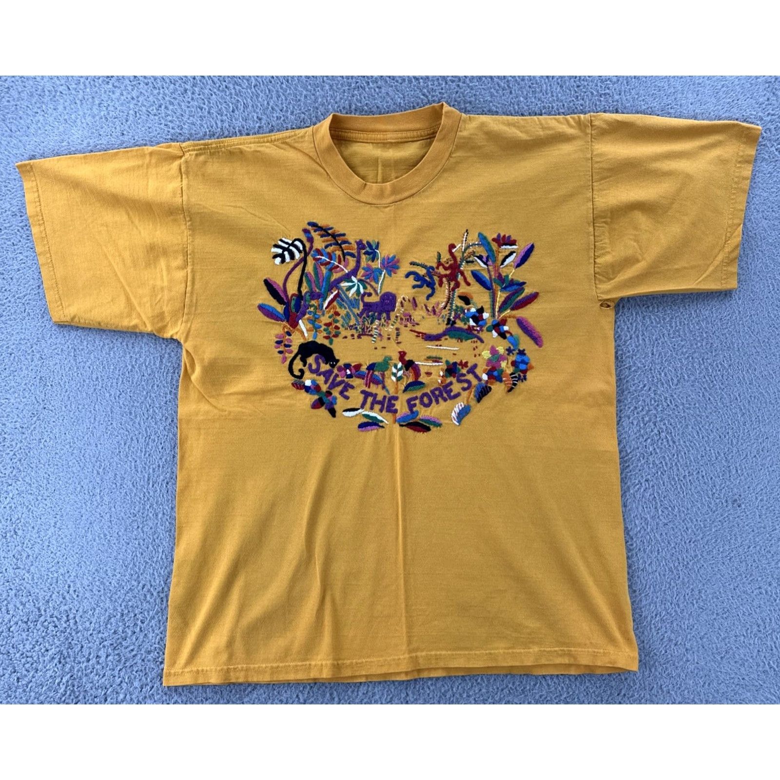 Vintage VINTAGE Forest Shirt Adult Large Yellow Short Sleeve Crew Neck Embroidered Save The Forest 90s Art Animals Mens Size US L / EU 52-54 / 3 - 2 Thumbnail