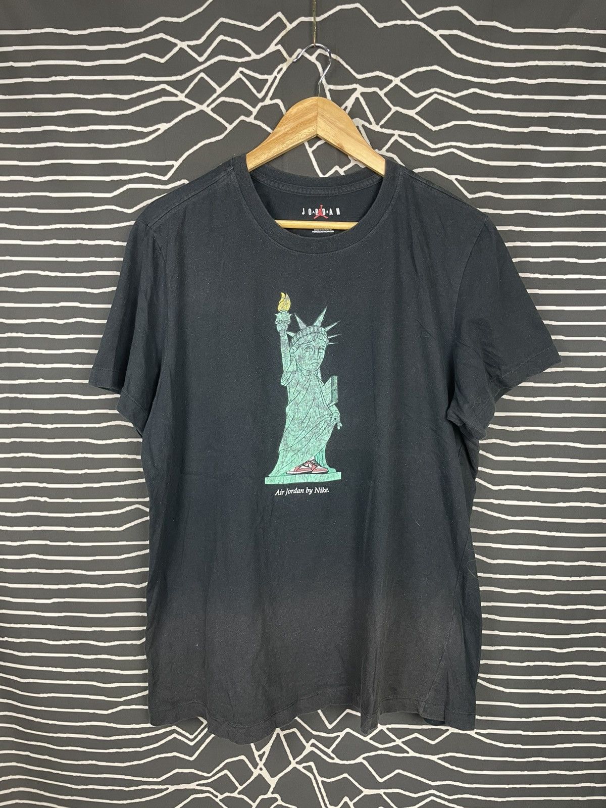 Jordan Brand Nike Air Jordan NYC Character Tshirt Size US L / EU 52-54 / 3 - 1 Thumbnail
