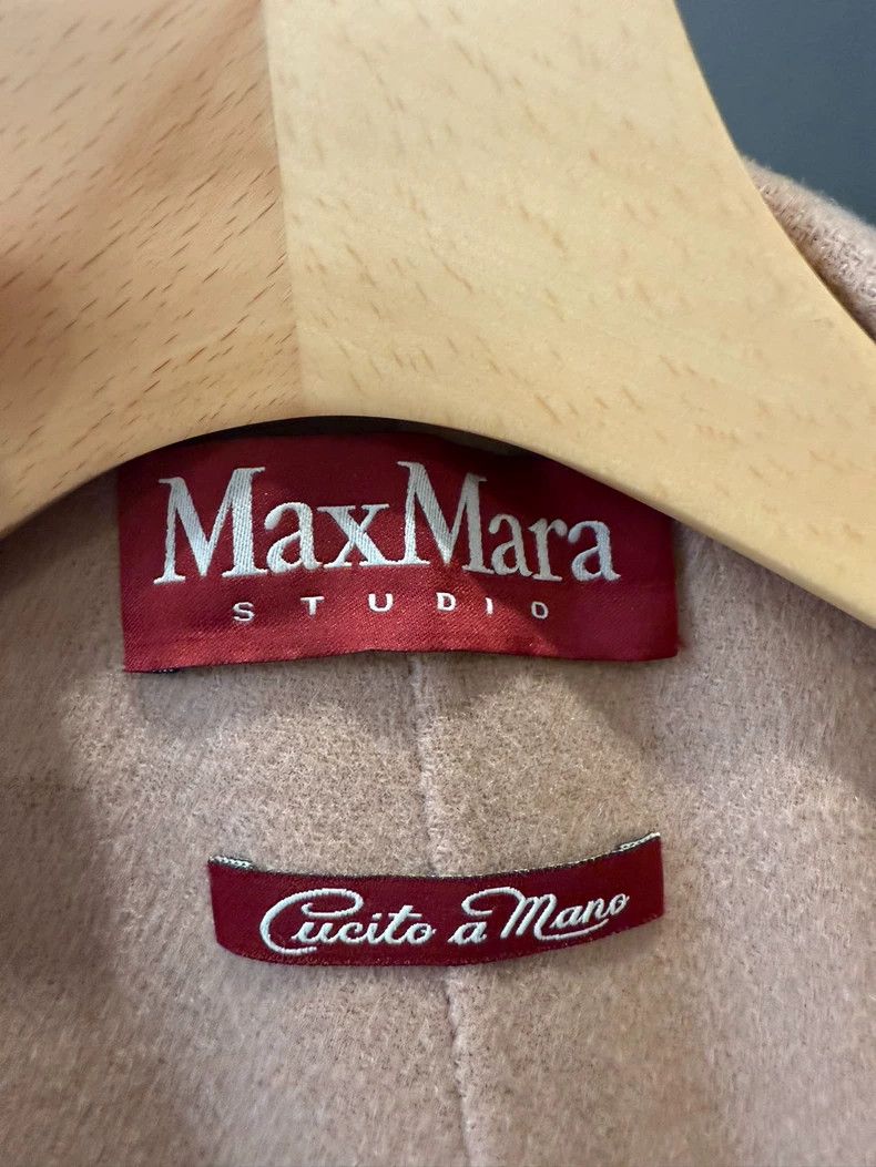 Max Mara Max Mara Light camel wool Size M / US 6-8 / IT 42-44 - 2 Thumbnail