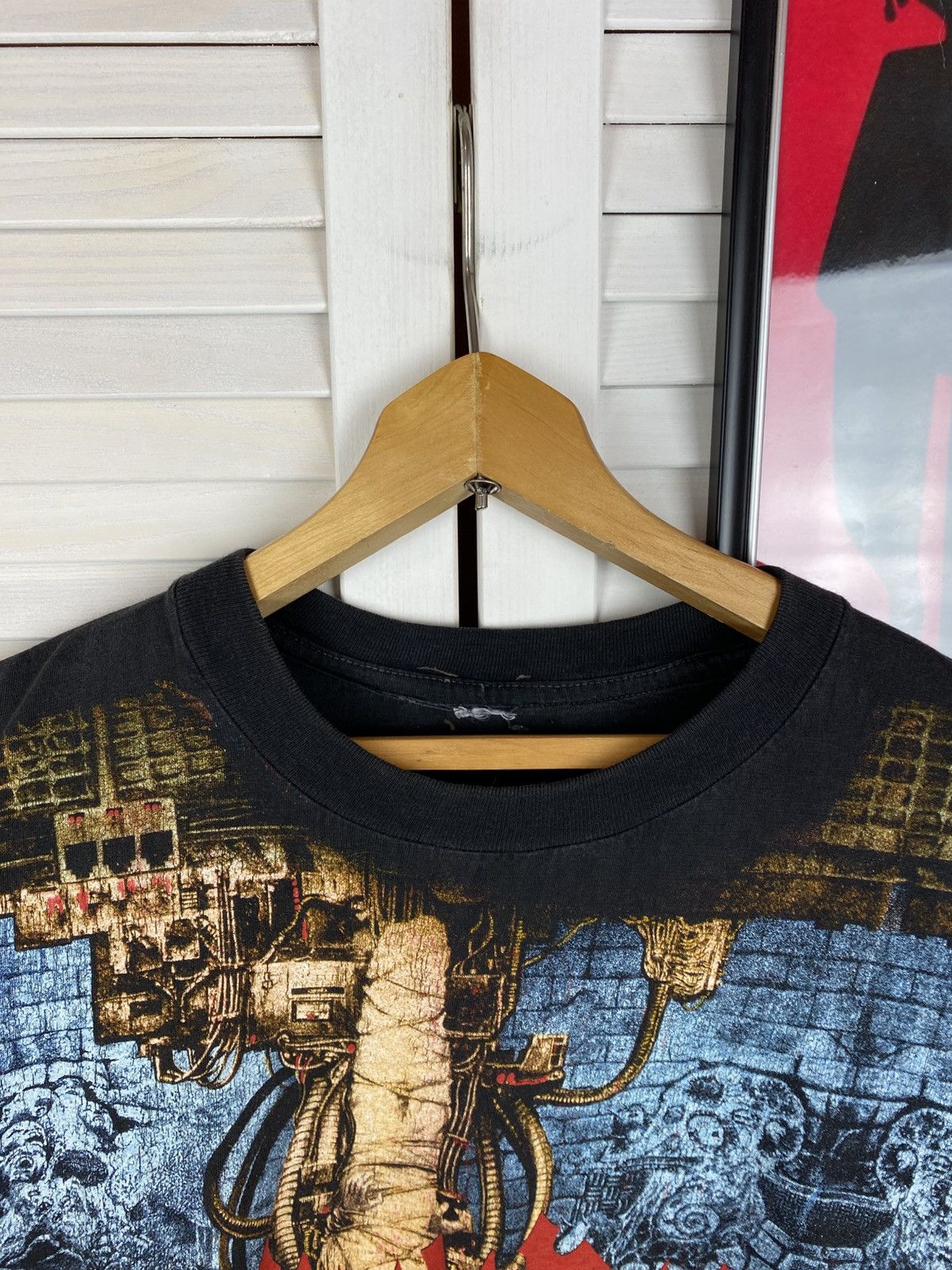 Band Tees Vintage 90s T-Shirt Tee Sepultura Chaos Empire Overprint Size US XL / EU 56 / 4 - 10 Thumbnail