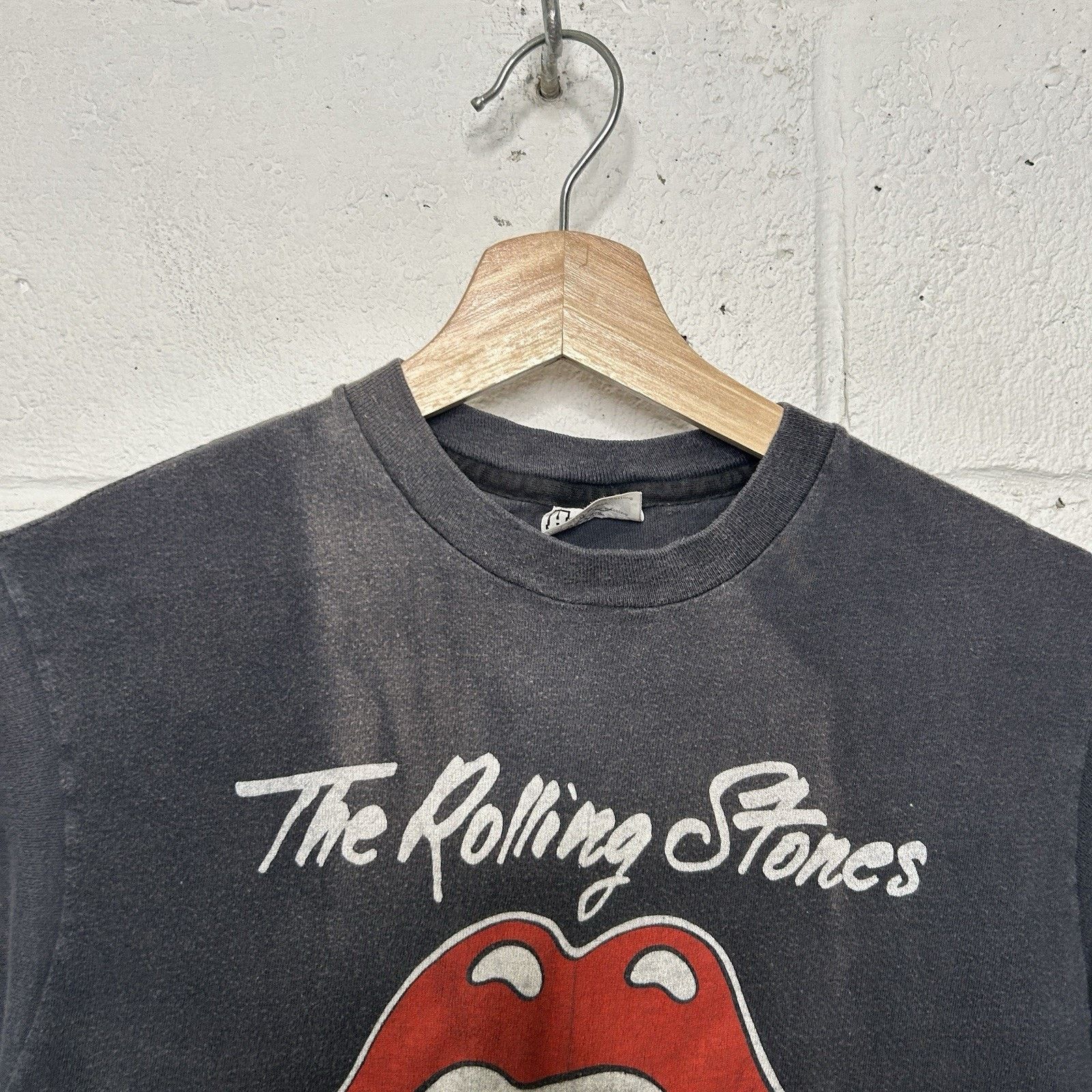 The Rolling Stones Vintage 1981 The Rolling Stones Tongue Tour Shirt By Hanes Size US S / EU 44-46 / 1 - 5 Thumbnail
