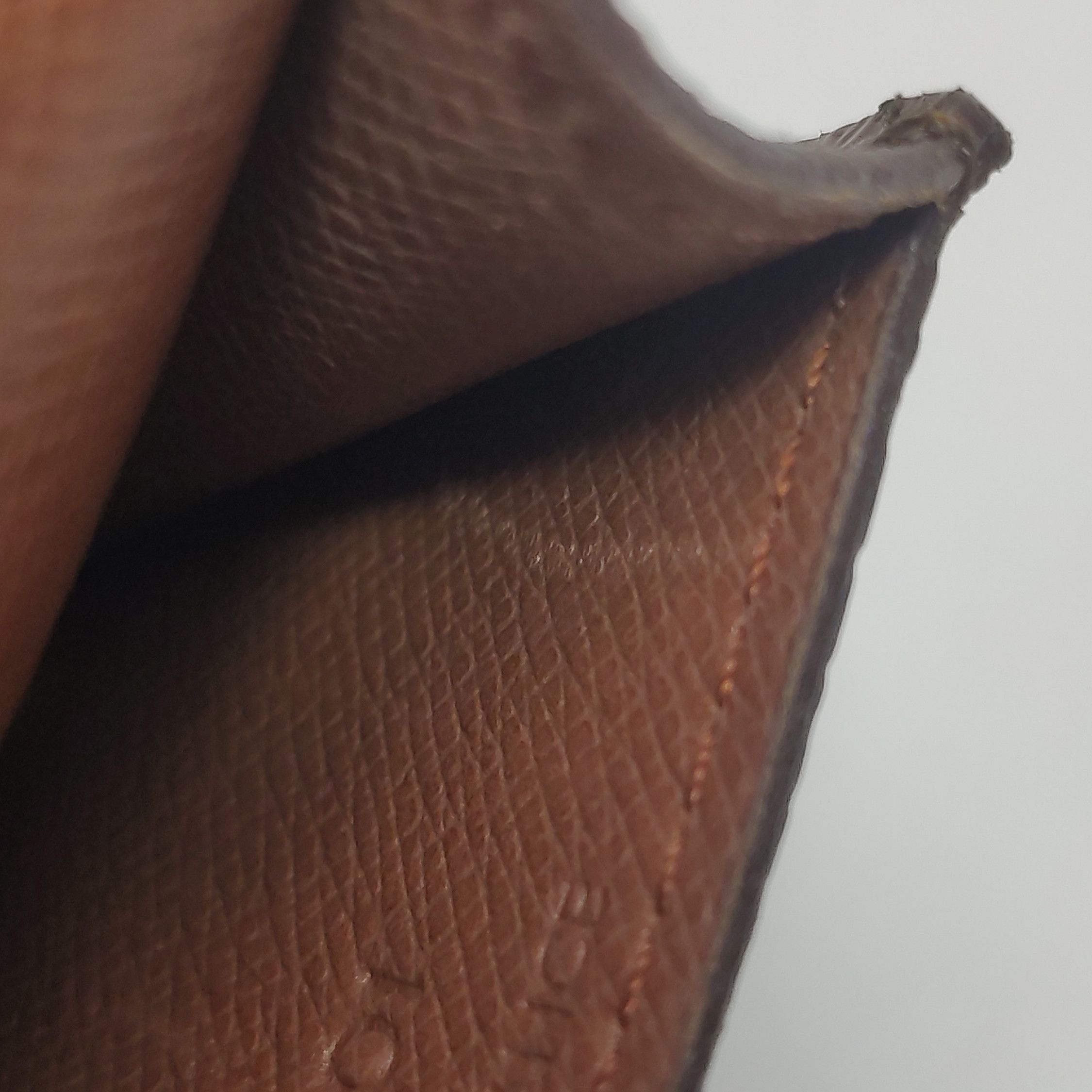 Louis Vuitton Louis Vuitton (LV) Monogram Print Second-hand Cigarette Cas Size ONE SIZE - 7 Thumbnail