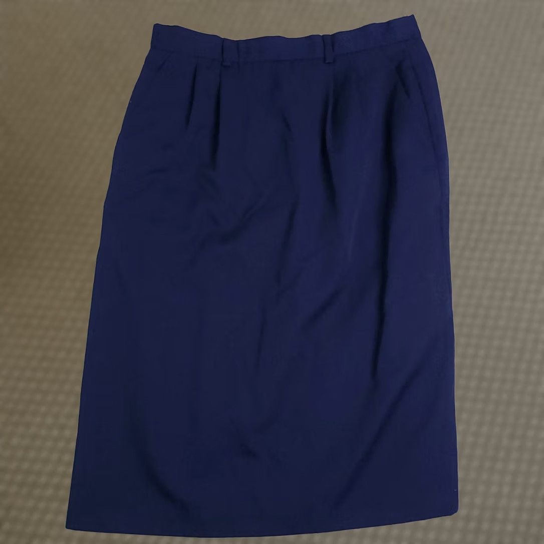 Vintage VINTAGE Lucia Petites Skirt Women's 10 Blue Lined Back Zip Slit Polyester Wool USA Size 32" / US 10 / IT 46 - 1 Thumbnail