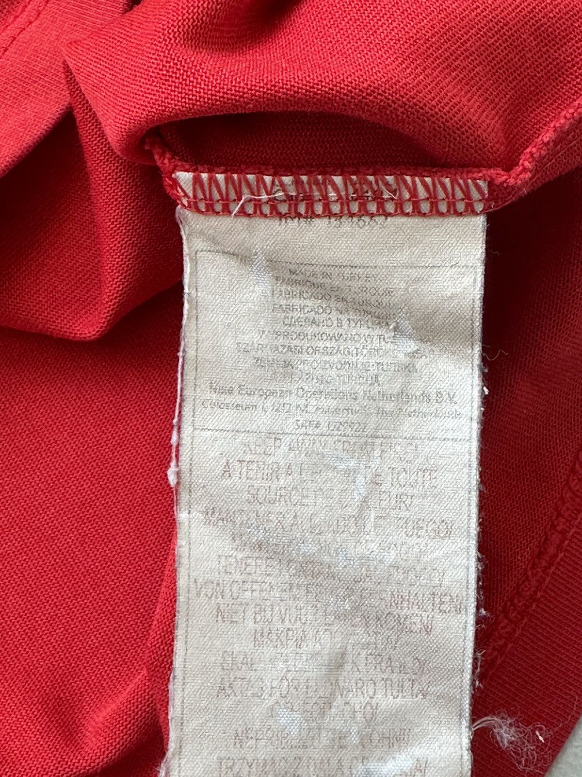 Nike ACG Vintage Y2k Nike Acg Tee Oversized Size US XXL / EU 58 / 5 - 9 Thumbnail
