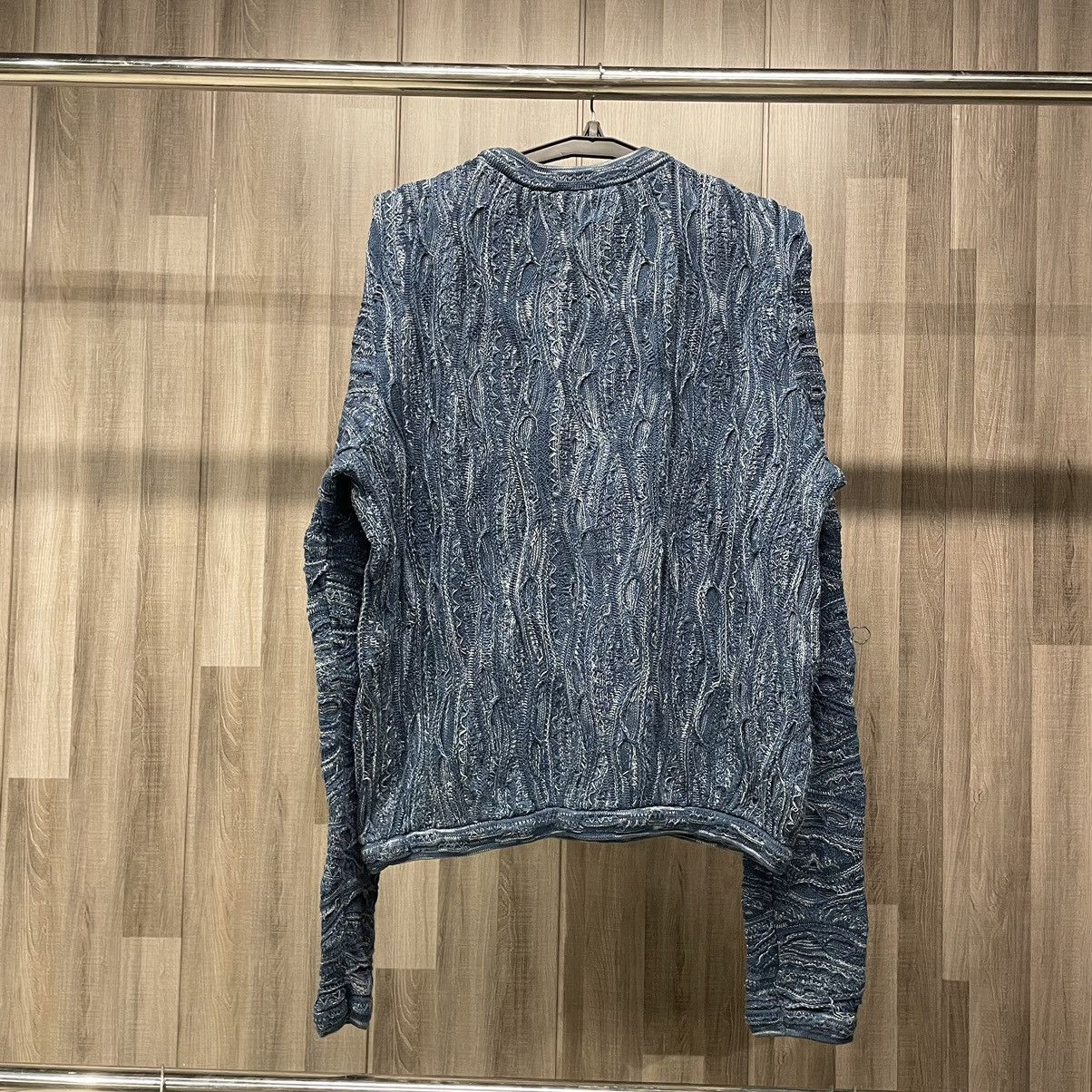 Coogi Vintage Coogi Australia Basics Blue 3D Knit Sweater Size US M / EU 48-50 / 2 - 11 Thumbnail