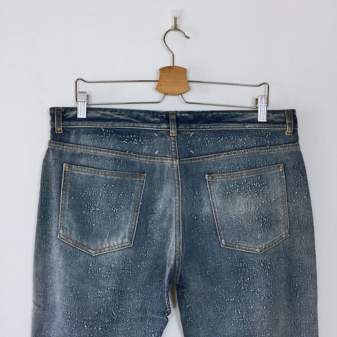 Maison Margiela MAISON MARGIELA 2015FW LIGHT BLUE PILLING JEANS Size US 36 / EU 52 - 6 Thumbnail