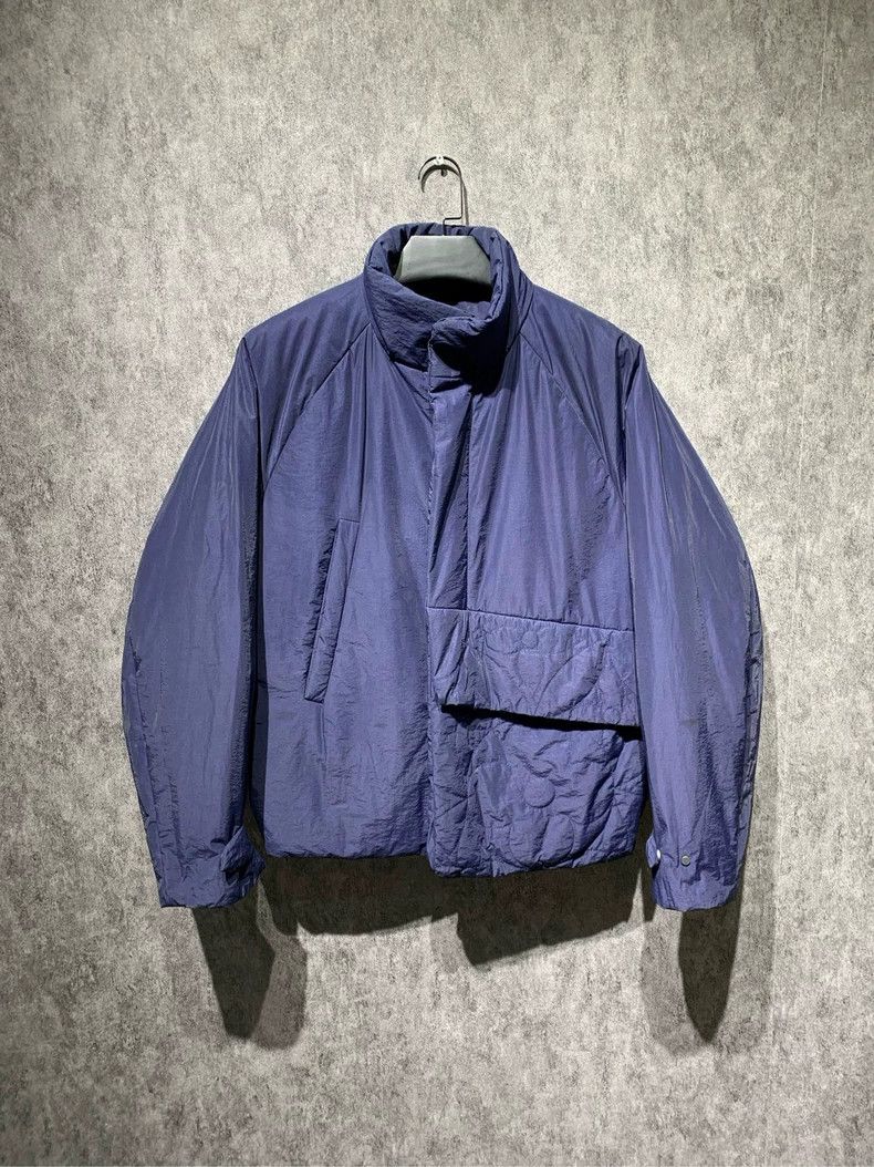 Louis Vuitton Louis Vuitton Dark blue embossed full logo cotton jacket 25 Size US M / EU 48-50 / 2 - 1 Thumbnail