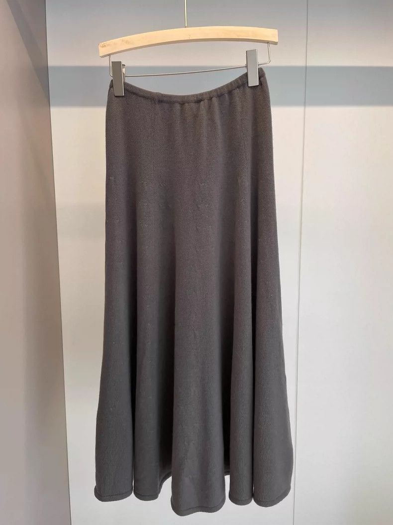Loro Piana LORO PIANA Dark grey cashmere skirt Size 28" / US 6 / IT 42 - 2 Thumbnail