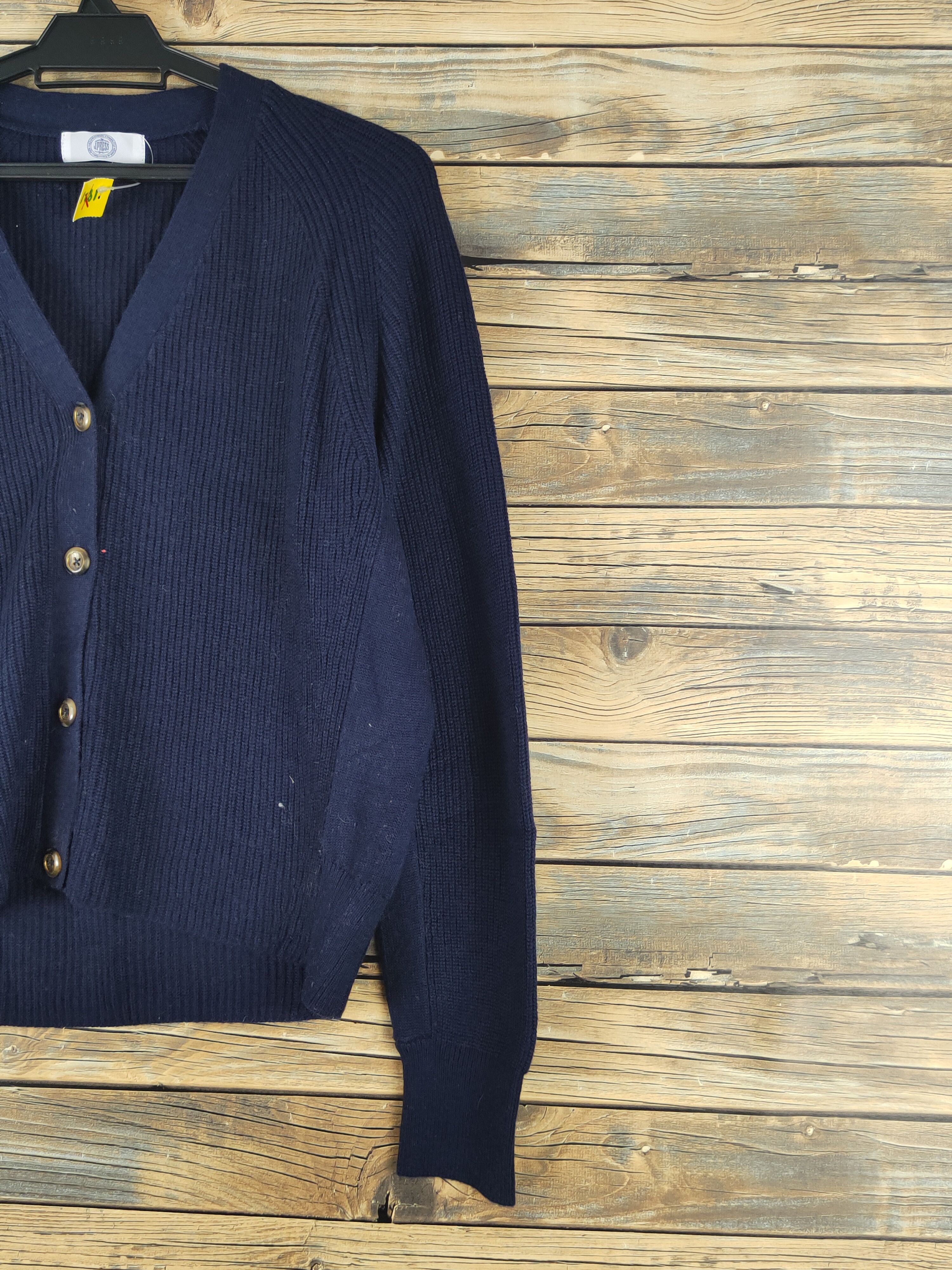 J. Press DL J. Press Cardigan Knitwear LIke Kurt Cobain #W1221 Size US M / EU 48-50 / 2 - 5 Thumbnail