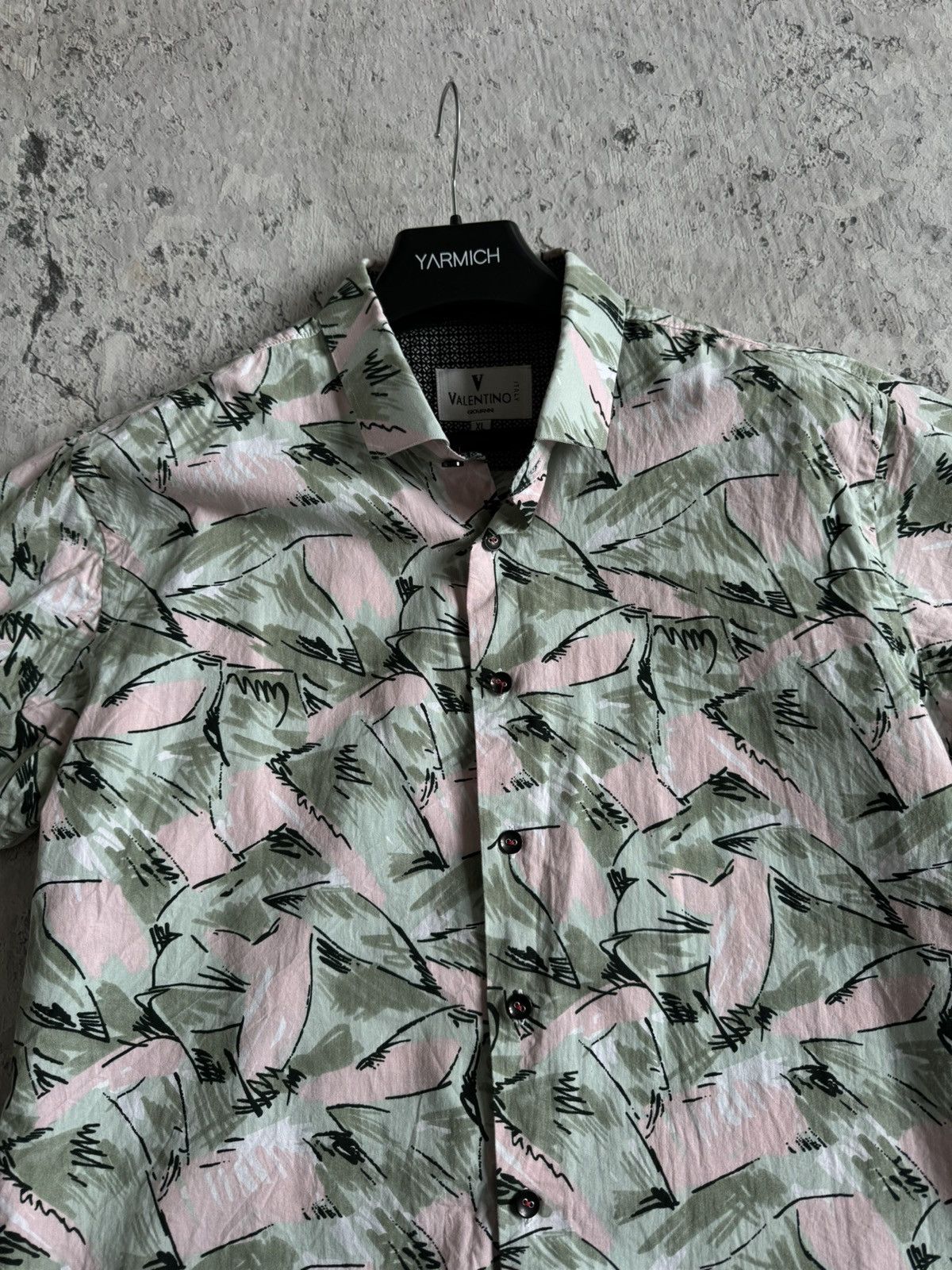Valentino Valentino Hawaii Button Up Shirt like Vice City Size US M / EU 48-50 / 2 - 3 Thumbnail