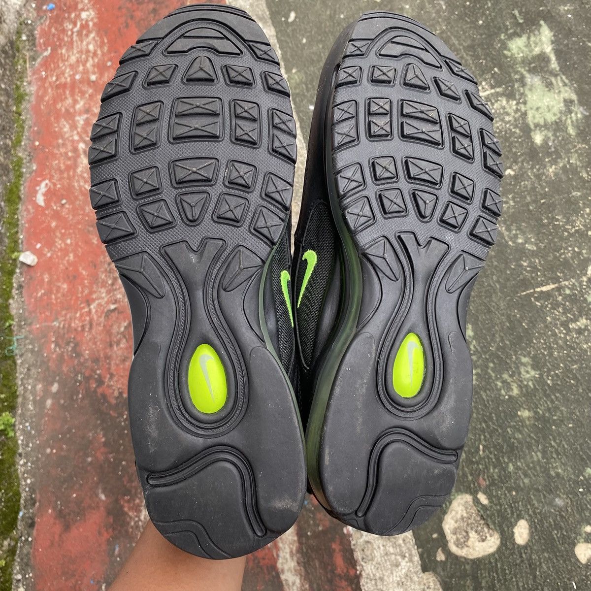 Nike Nike airmax 97 icons neon Size US 11.5 / EU 44-45 - 7 Thumbnail