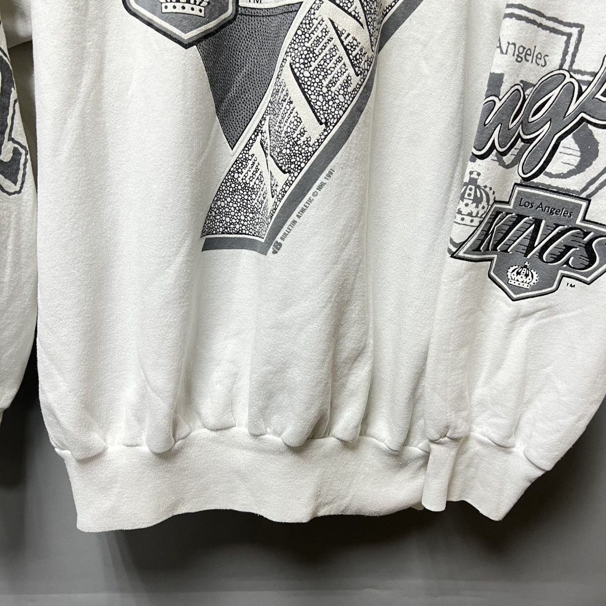 NHL Vintage Los Angeles Kings 1991 Bulletin Sweater Size XL Rare Size US XL / EU 56 / 4 - 19 Thumbnail