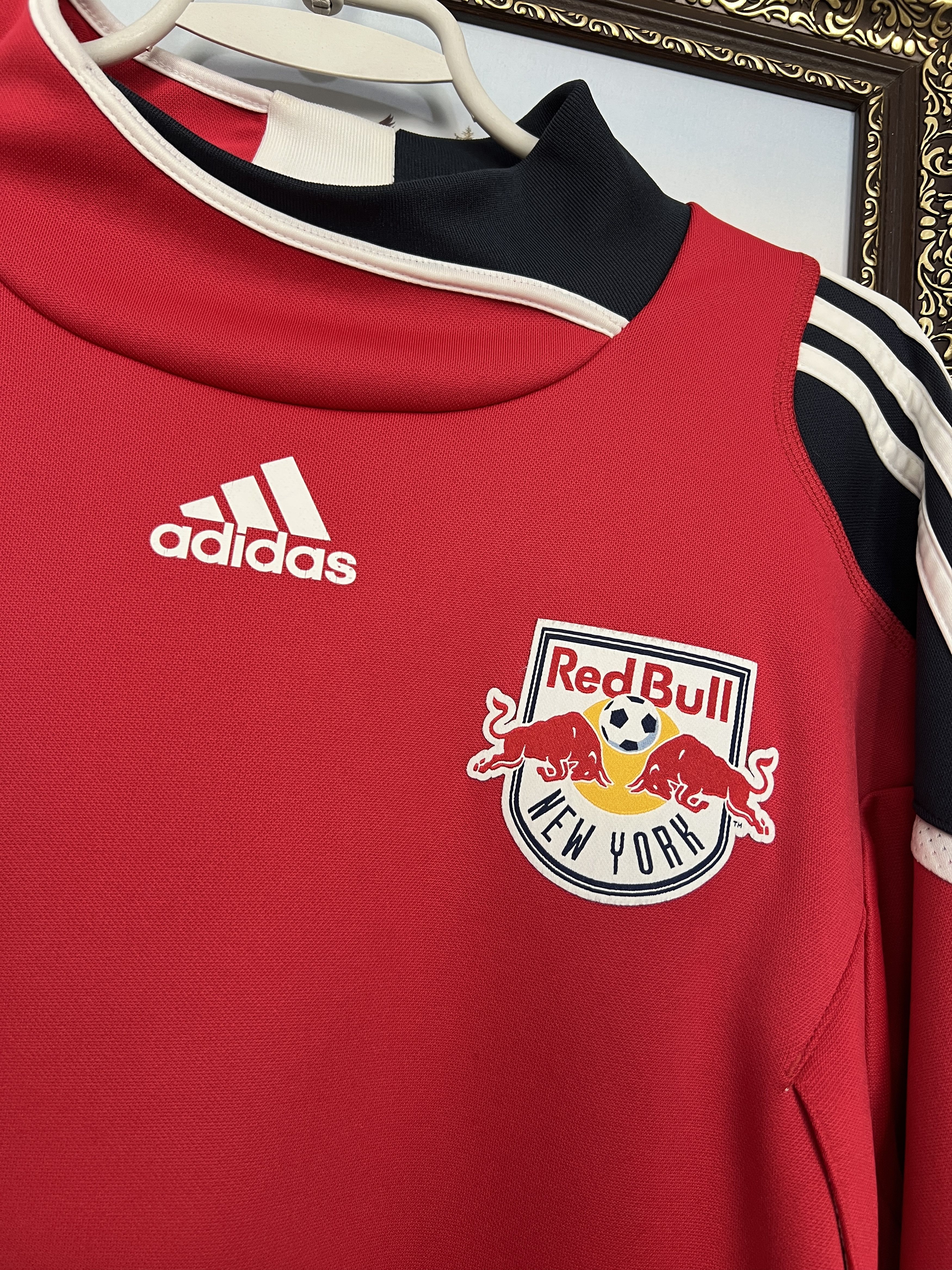 Adidas Vintage Adidas Red Bull Salzburg Football Train Sweatshirt Size US L / EU 52-54 / 3 - 3 Thumbnail