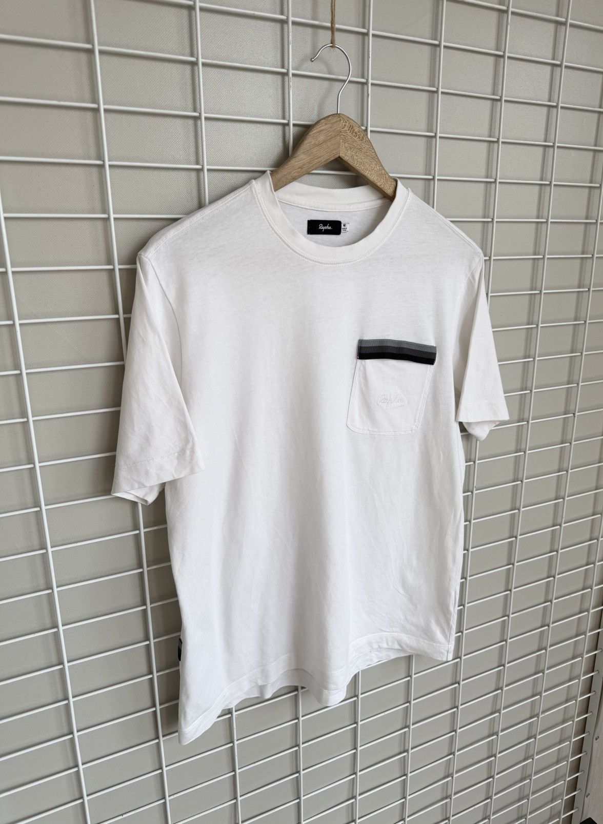Rapha Rapha Logo Pocket T-Shirt Mens Size M Cotton Short Sleeve Size US M / EU 48-50 / 2 - 5 Thumbnail