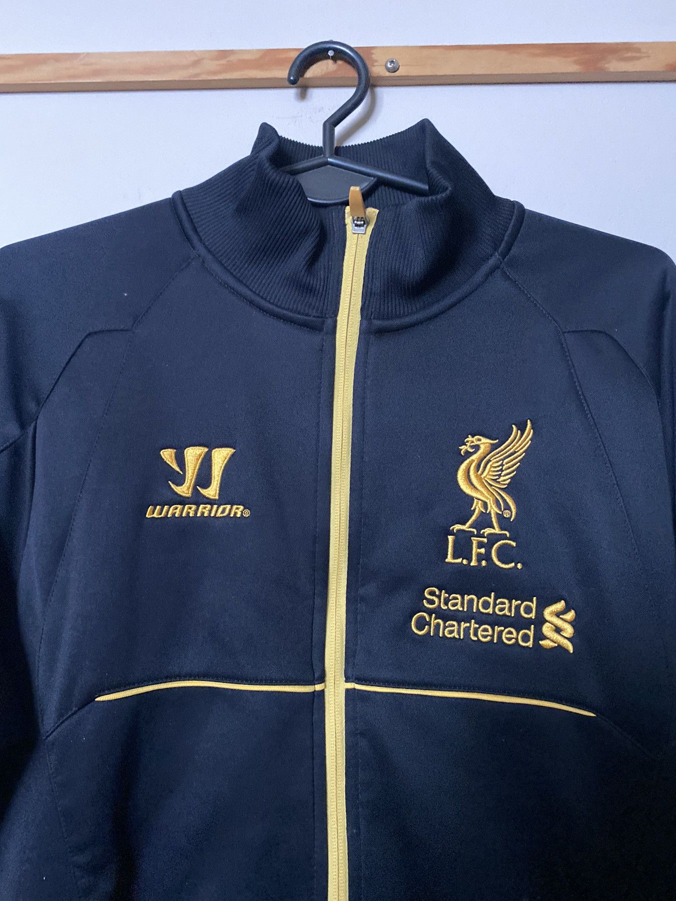 Warrior LIVERPOOL F.C. Warrior Training Sweatshirt - M - UNIQUE Size US M / EU 48-50 / 2 - 6 Thumbnail