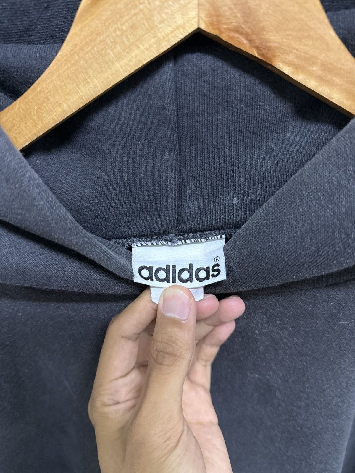 Adidas Vintage 90s Adidas Trefoil Sun Faded Hoodie Size US M / EU 48-50 / 2 - 4 Thumbnail