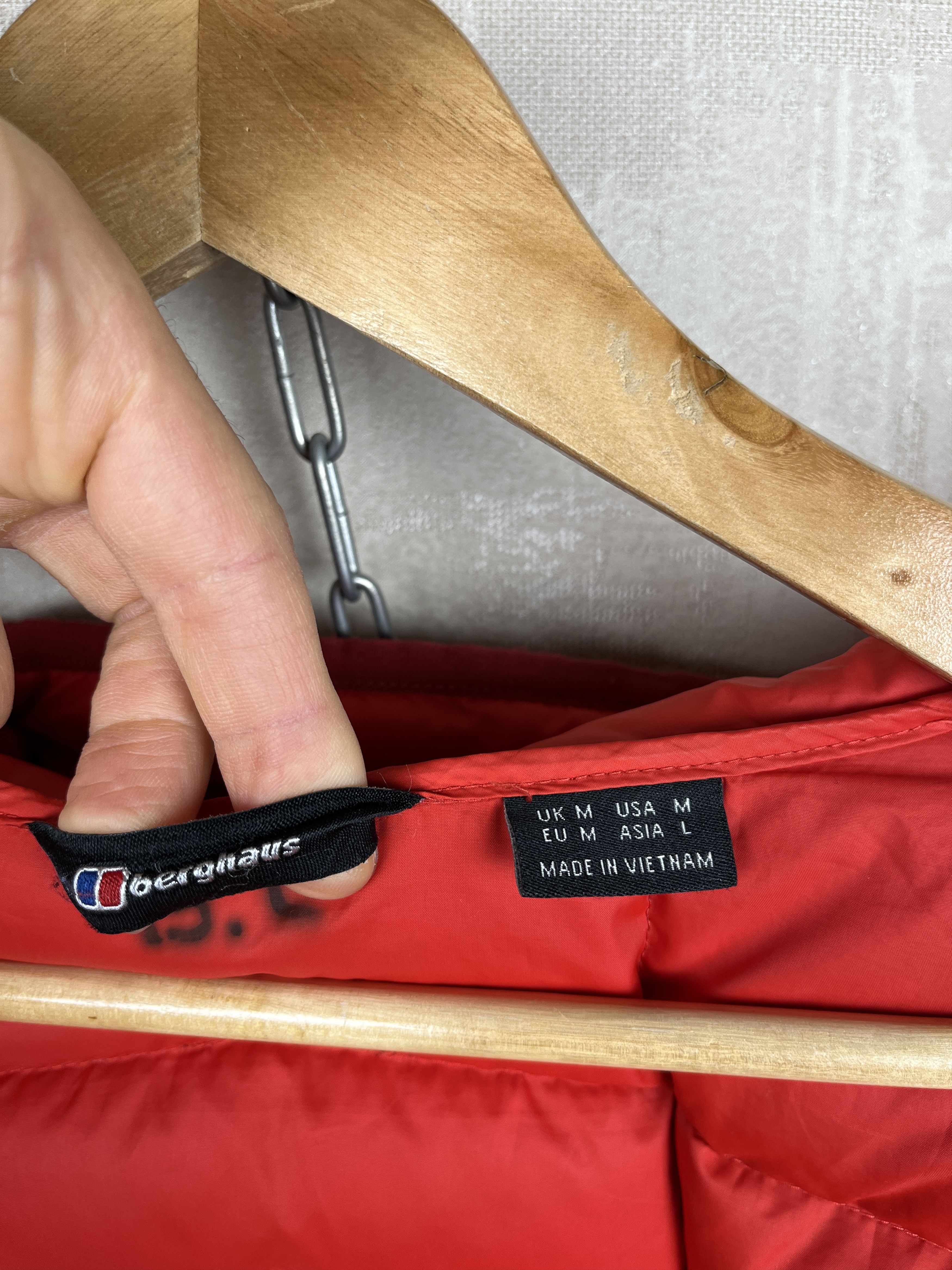 Berghaus Berghaus Hydrodown 600 Pertex Quantum Down Jacket Size US M / EU 48-50 / 2 - 13 Thumbnail