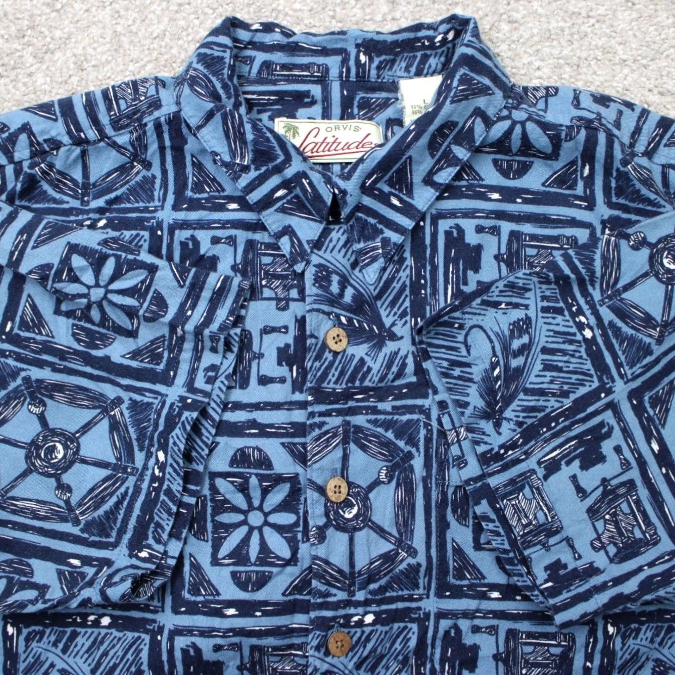 Orvis Orvis Latitudes Shirt Mens L Blue Geometric Tribal Short Sleeve Button-Up Cotton/Rayon Size US L / EU 52-54 / 3 - 2 Thumbnail